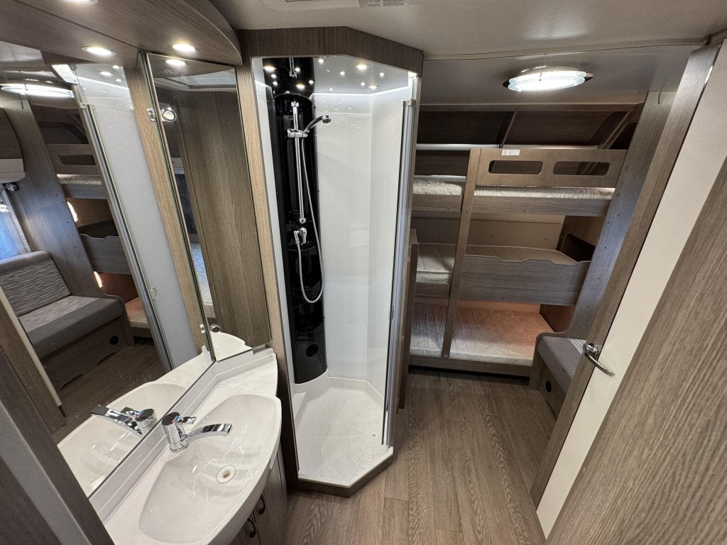 Hobby Prestige 720 KWFU 2022 Airco,Mover,Tent!!!, Standaardzit, Hobby, 7 tot 8 meter, Tot en met 6
