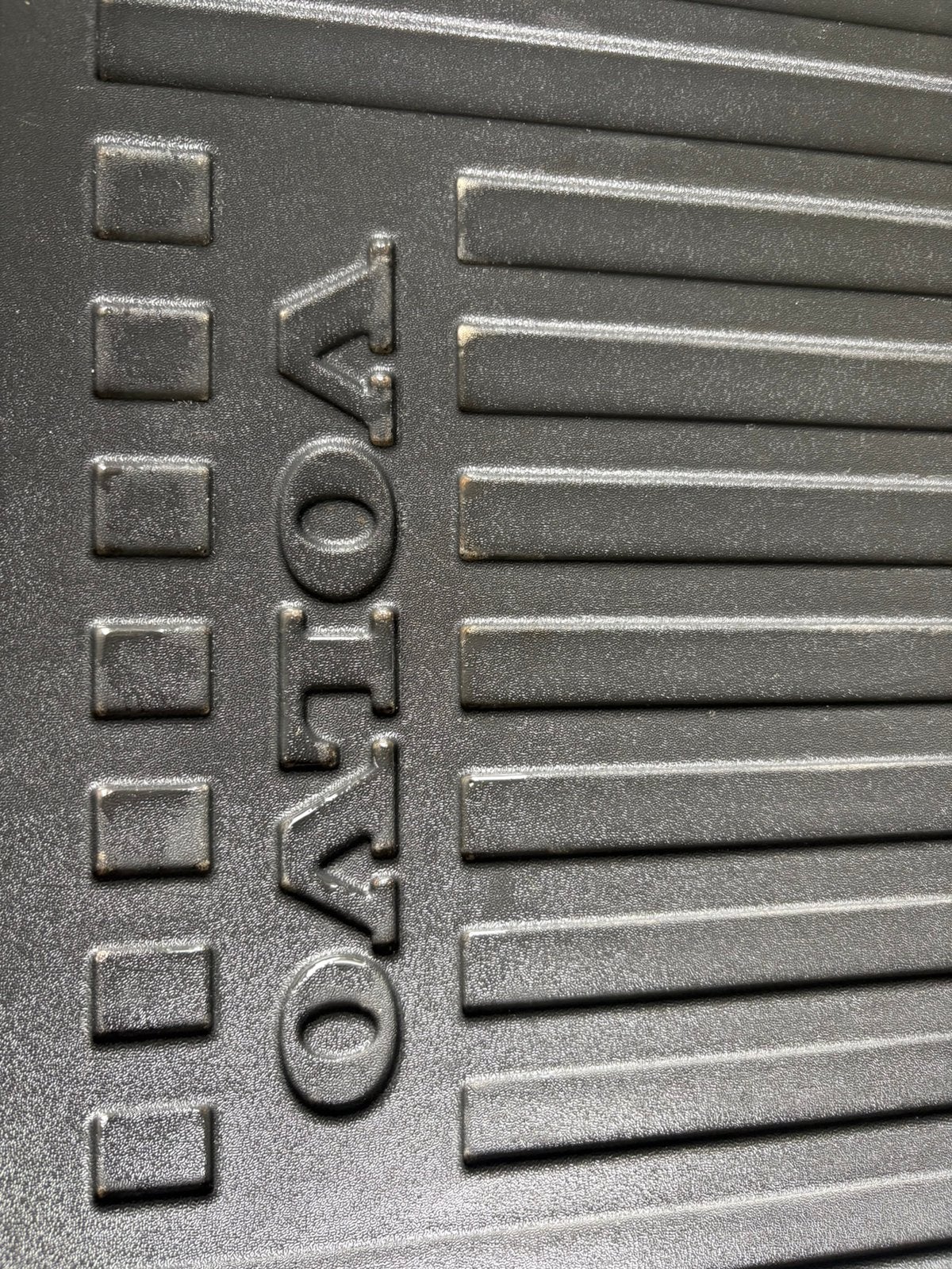 Volvo all-weather mat voor bagageruimte XC60, Ophalen of Verzenden, Zo goed als nieuw