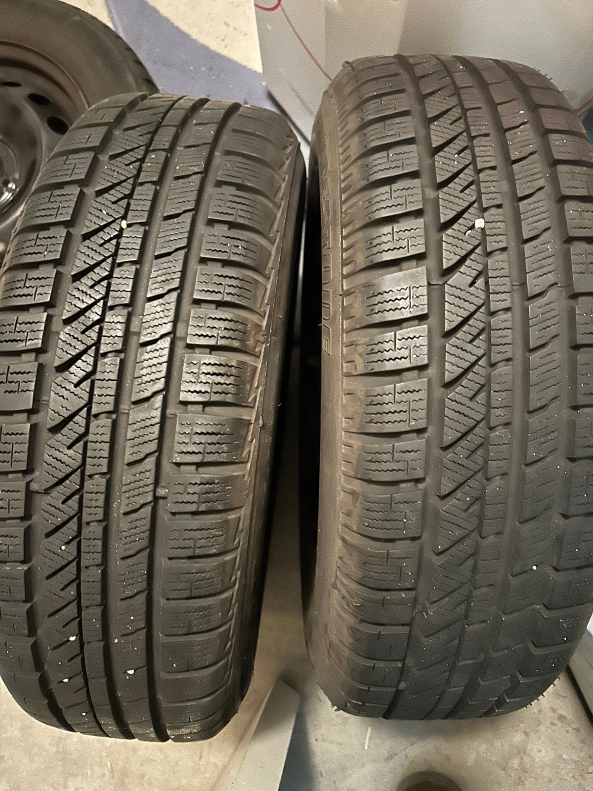 Set van 4 stalen velgen met winterbanden, Auto diversen, Ophalen, Gebruikt