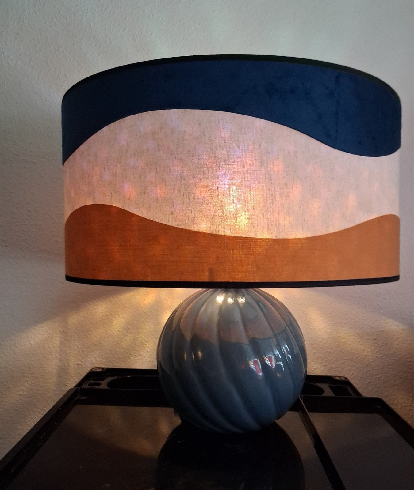Frans Vintage design-icoon Kostka lamp & kap., Huis en Inrichting, Ophalen of Verzenden, Tafellamp