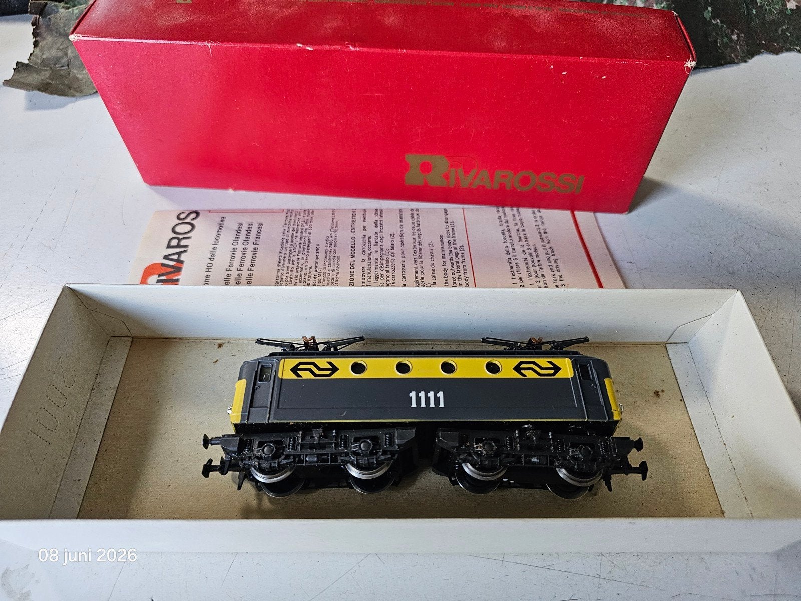 Modeltrein Ho NS 1100 lokomotief rivarossi in doos getest!, Ophalen of Verzenden, Roco, Gelijkstroom, Locomotief