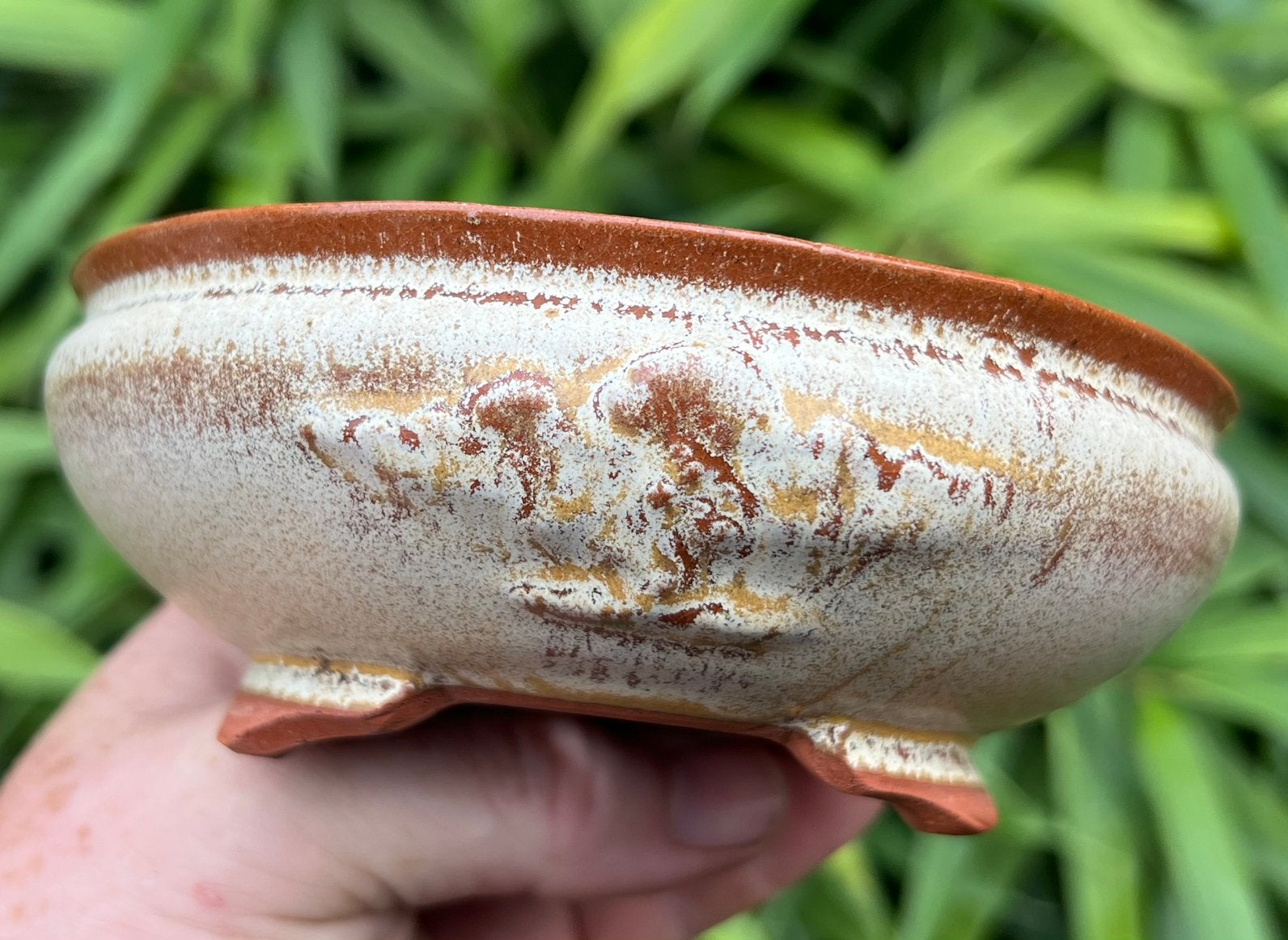 Bonsai schaal rond gedecoreerd crème-bruin geglazuurd 14x5, Rond, Ophalen of Verzenden, Zo goed als nieuw, Aardewerk