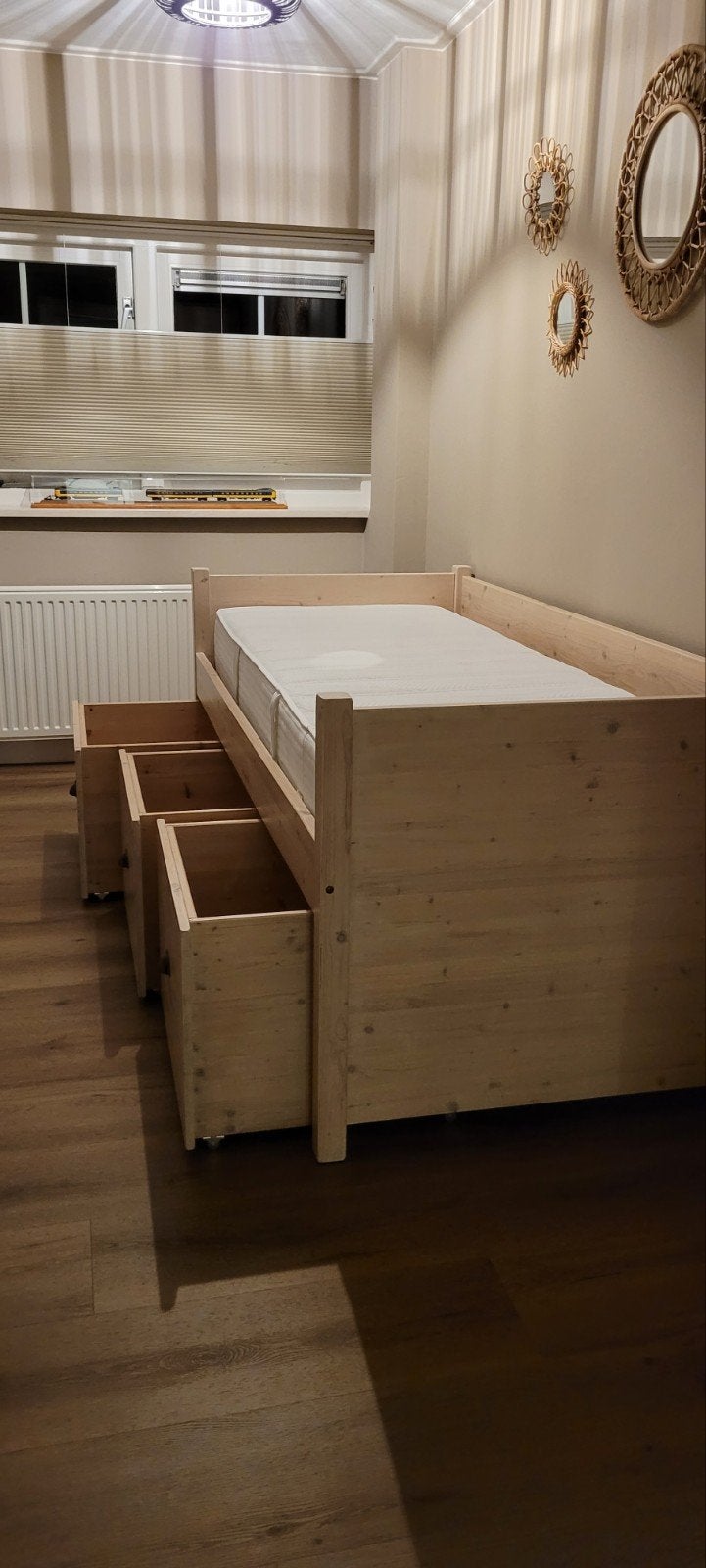 Superleuk éénpersoonsbed incl matras, Ophalen, Gebruikt, Eenpersoons, Wit