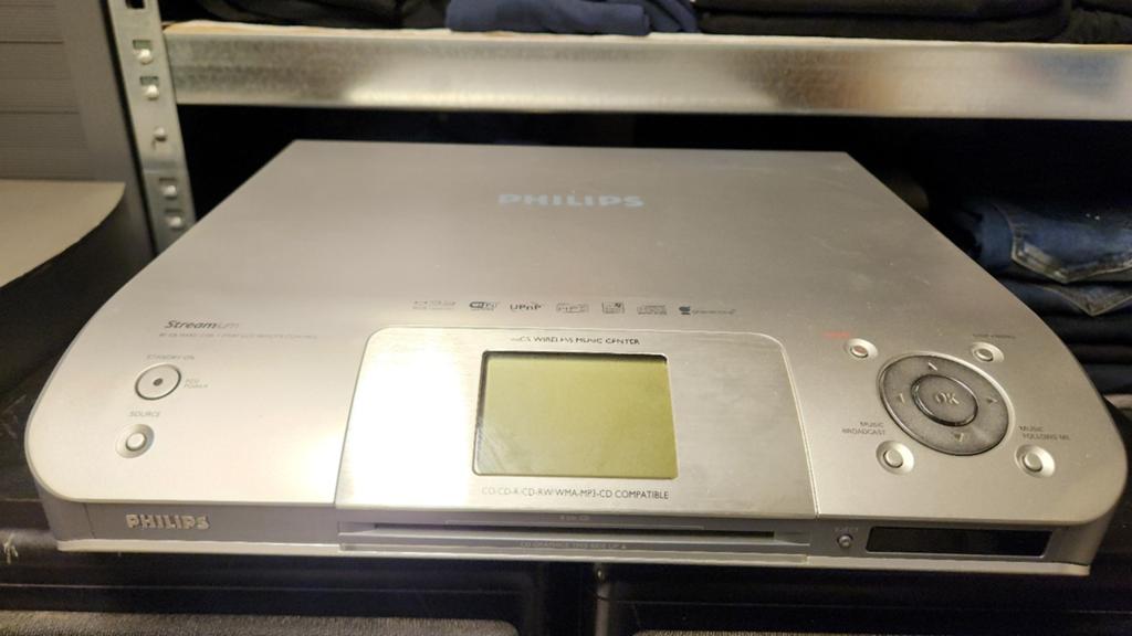 Philips Streamium WAC5/22 Wireless Music Center, Ophalen, Philips