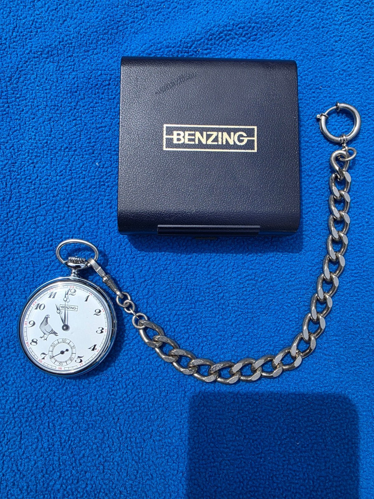 Benzing Zakhorloge met ketting duivenklok constateur, Mannelijk, Postduif