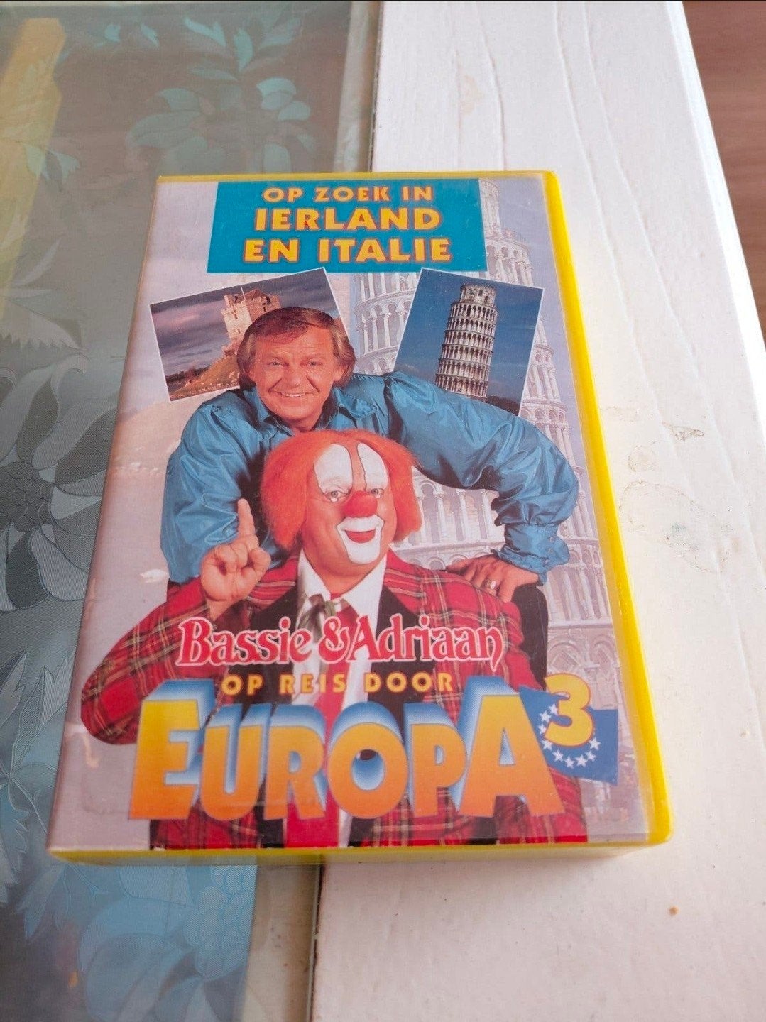 Bassie en Adriaan Reis door Europa 3 Ierland Italië CNR VHS, Ophalen of Verzenden, Gebruikt, Kinderprogramma of -film, VHS