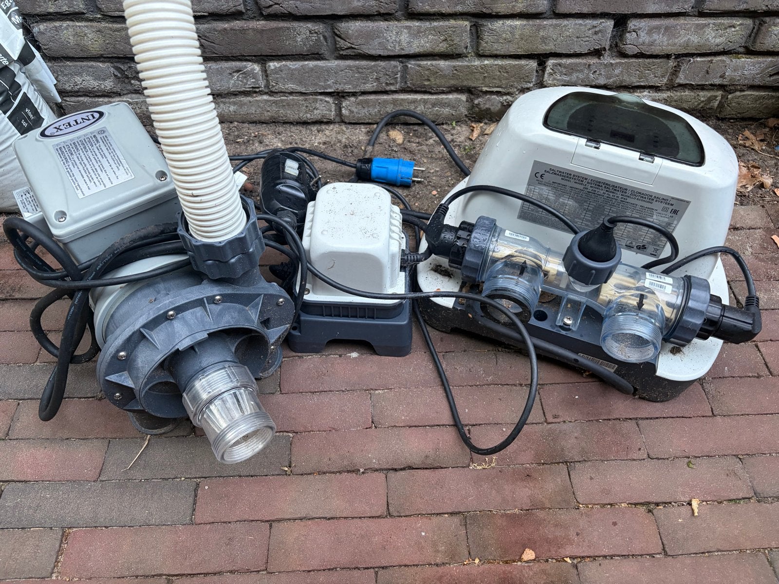 Intex zoutwatersysteem ECO5220G – volledig werkend, Tuin en Terras, Zwembad-toebehoren, Ophalen, Gebruikt, Overige typen