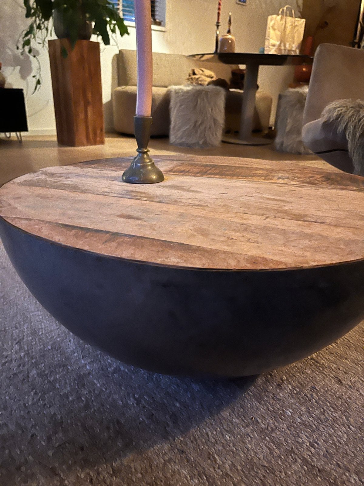 Ronde salontafel gerecycled hout & metalen bowl - 70cm, Ophalen, Gebruikt, Rond, 50 tot 100 cm
