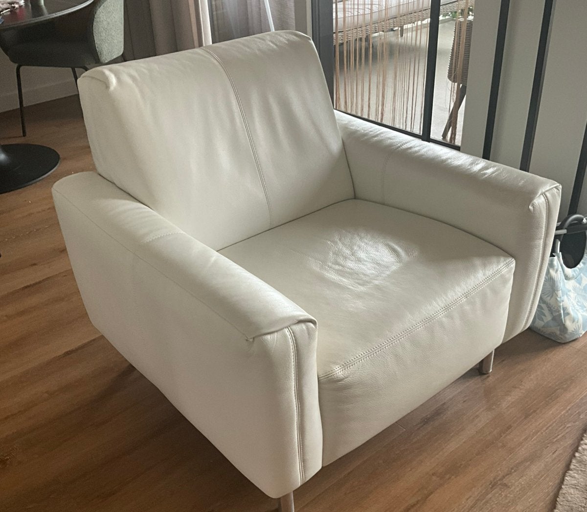 2 Prachtige ruime lederen Fauteuil’s van KOINOR + hocker, Ophalen, Eenpersoons, 75 tot 100 cm, Zo goed als nieuw