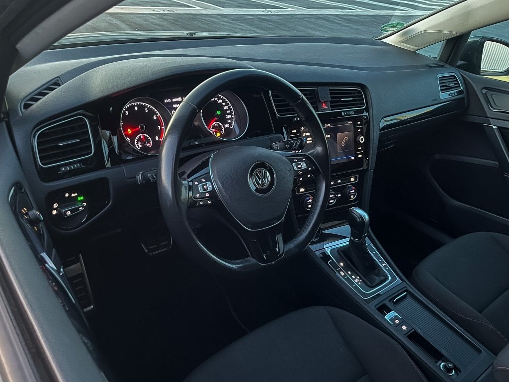 Volkswagen Golf 7.5 AUTOMAAT SOUNDPACK (CARPLAY,CAMERA,ACC), Dealer onderhouden, 620 kg, 115 pk, 3 cilinders