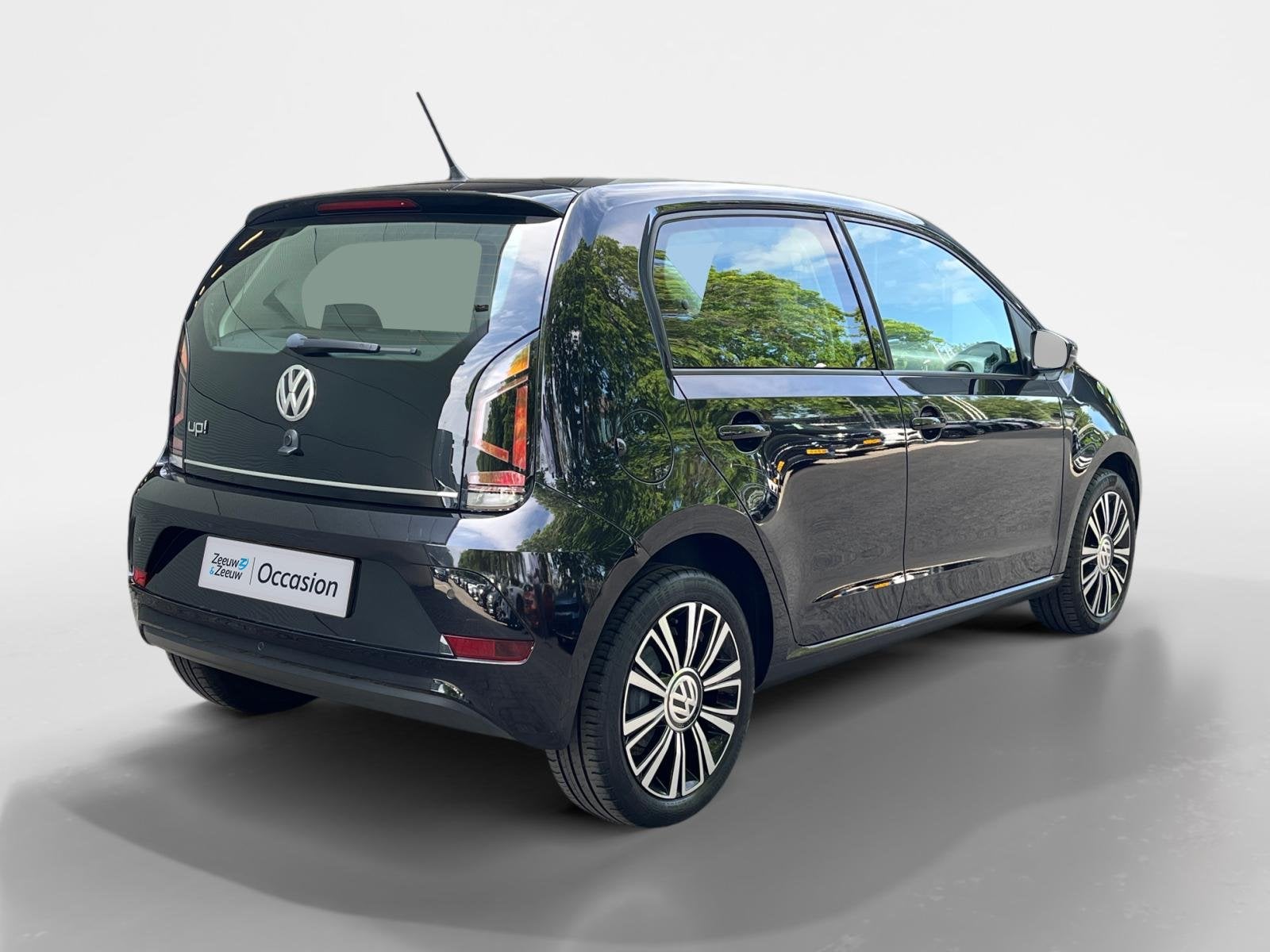 Volkswagen Up! 1.0 BMT high up!, Auto's, Stof, Gebruikt, 840 kg, 4 stoelen