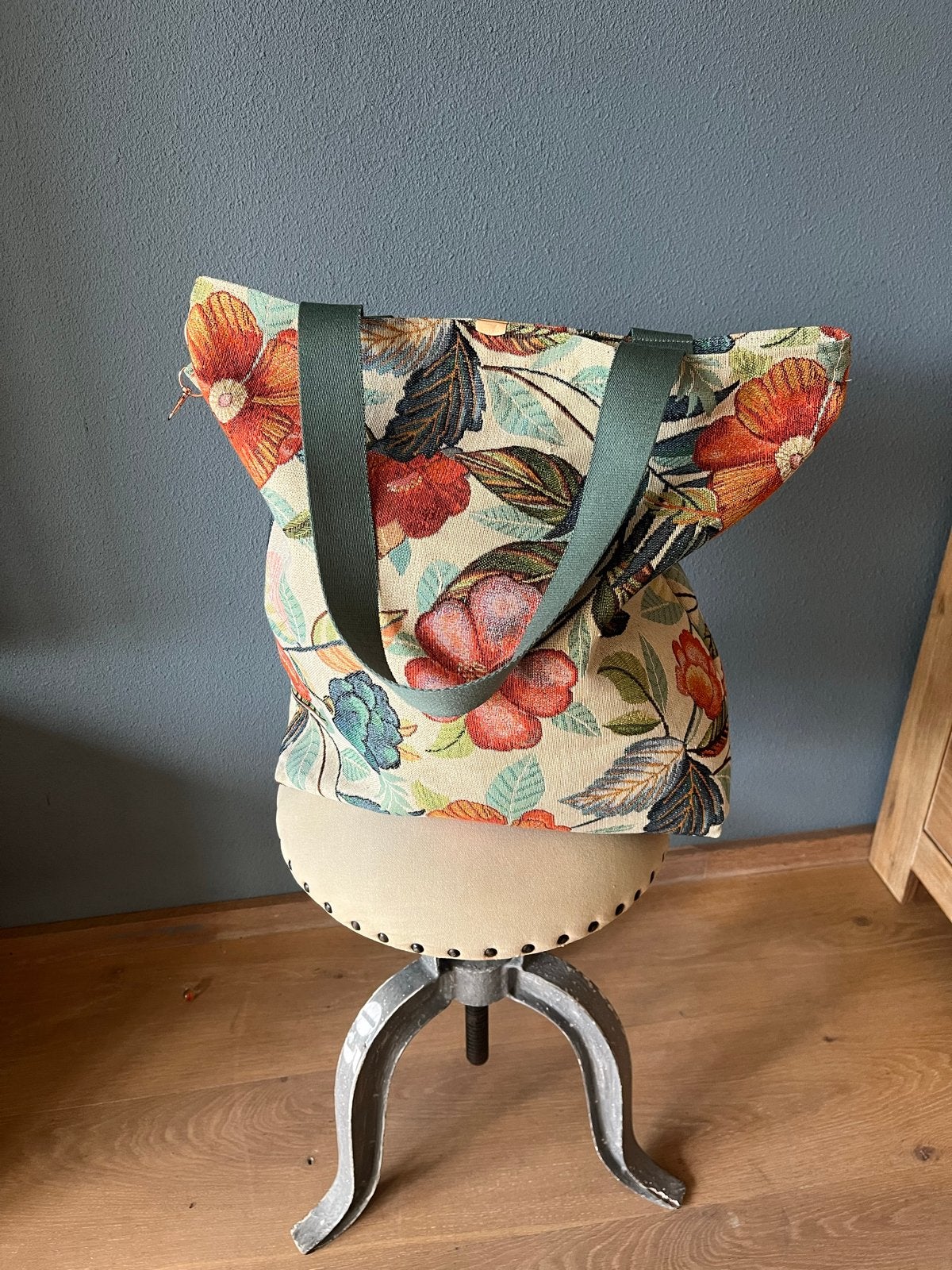 Zelfgemaakte Shopper met Bloemenprint - Nieuw, Ophalen of Verzenden, Nieuw, Overige kleuren, Shopper