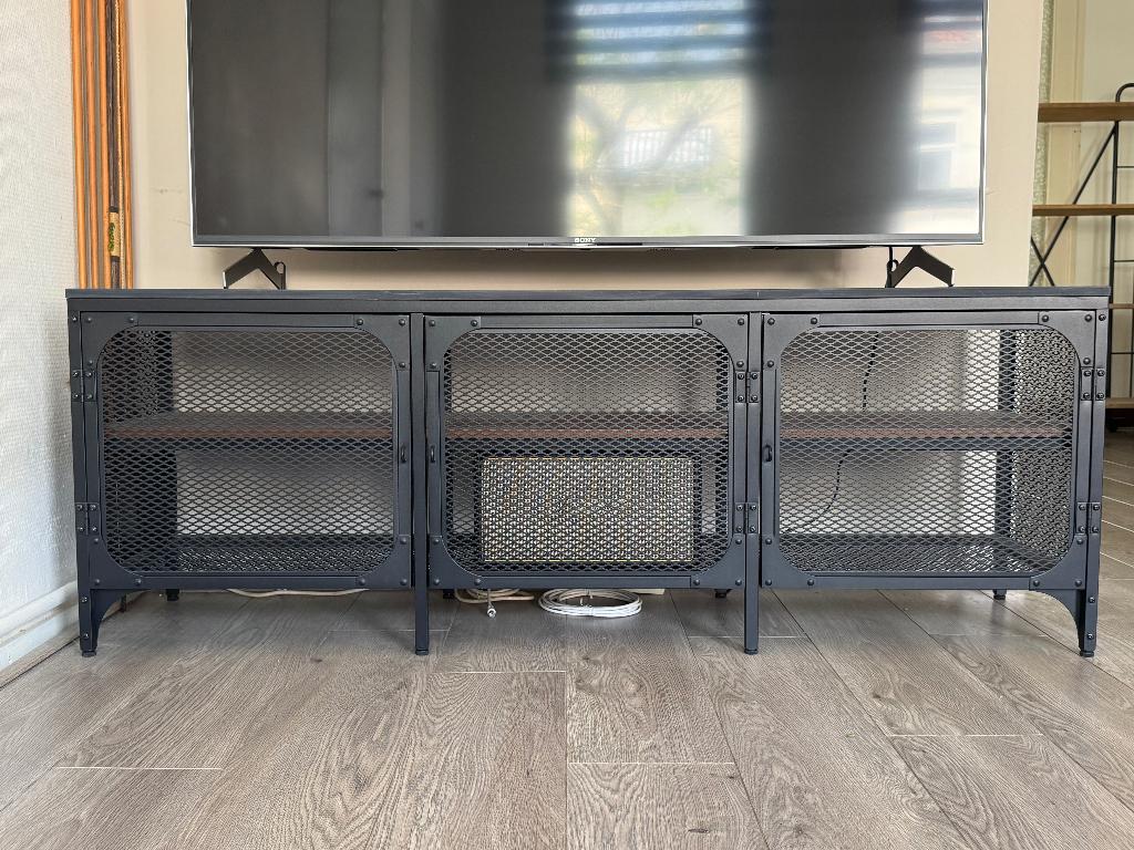 Ikea Fjällbo tv meubel, Huis en Inrichting, Ophalen, Gebruikt, 100 tot 150 cm, Industriële