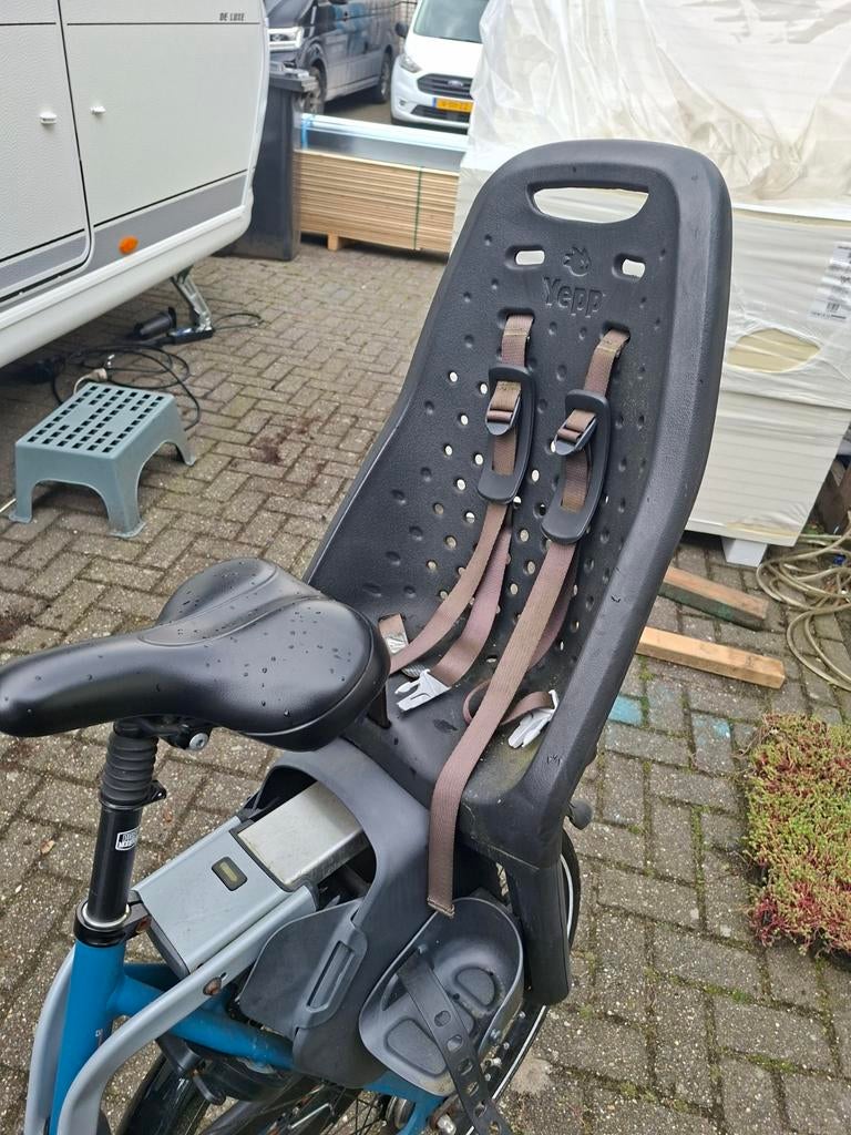 Yepp Kinderzitje Achterzitje - Veilig en Comfortabel, Fietsen en Brommers, Fietsaccessoires | Fietsstoeltjes, Achterzitje, Yepp