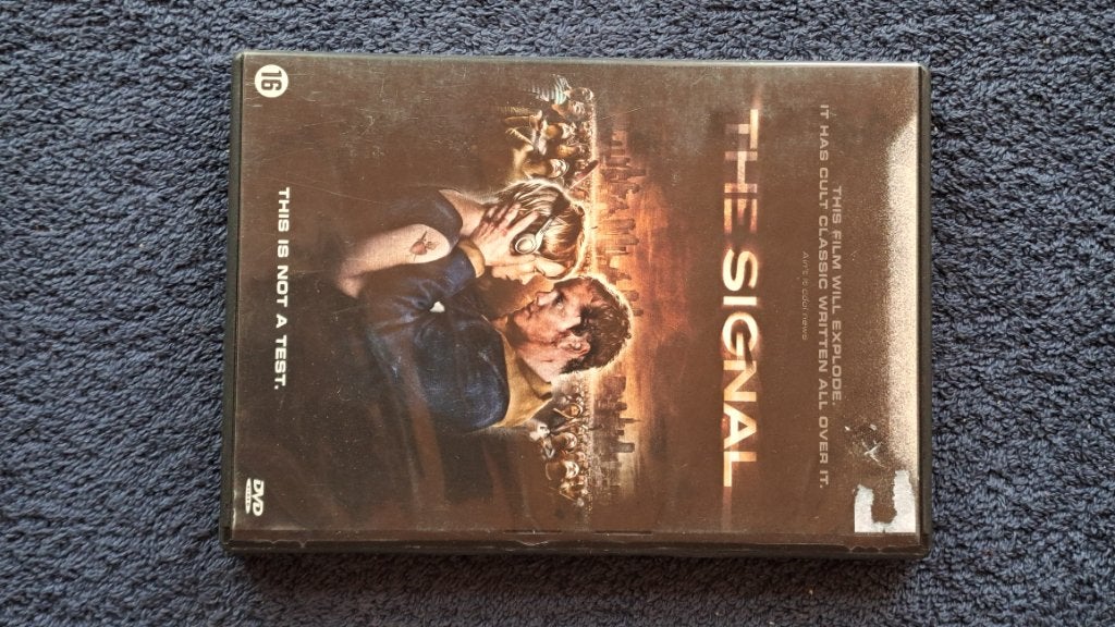 The Signal, Alle leeftijden, Verzenden, Zo goed als nieuw