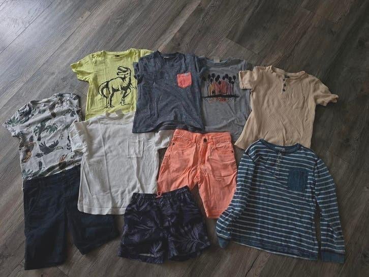 Kledingpakket zomer Kleding jongen 122 128 t shirts korte br, Ophalen of Verzenden, Gebruikt, Jongen, Shirt of Longsleeve