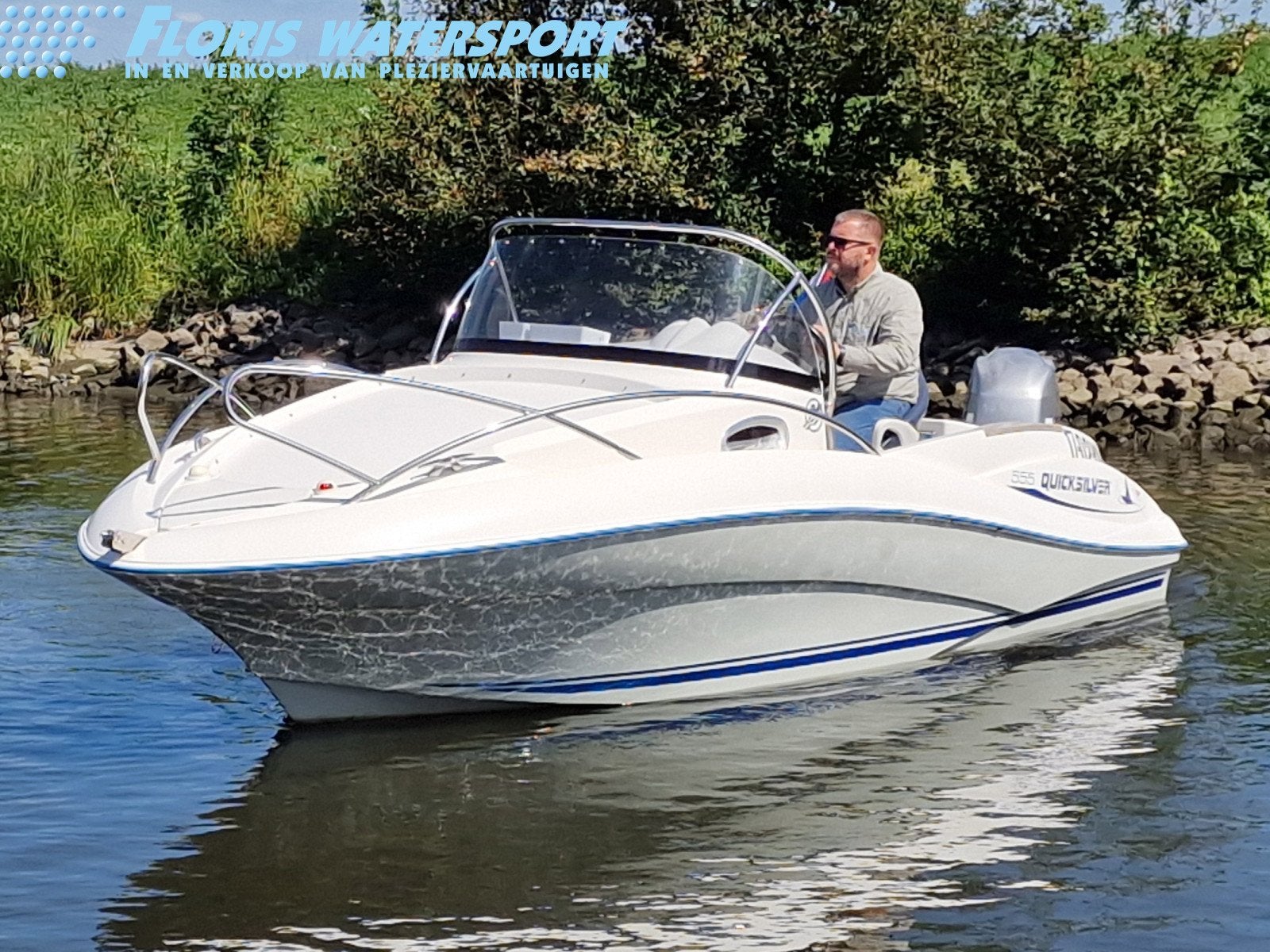 Quicksilver Activ 555, Watersport en Boten, Gebruikt, Binnenboordmotor, Overige materialen, 6 m
