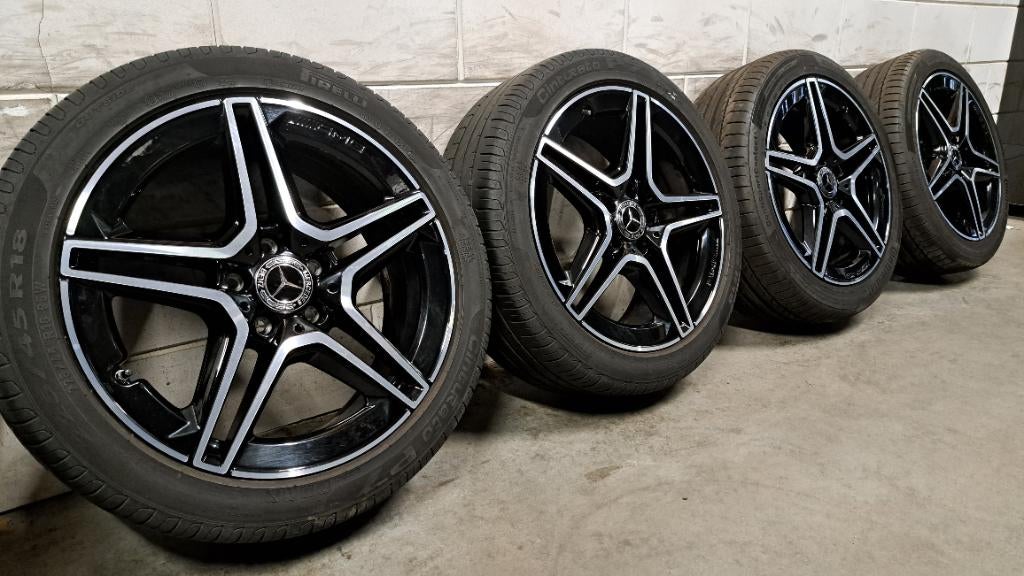 Originele AMG velgen Mercedes A-Klasse CLA W177 225/45/18, 18 inch, Gebruikt, Banden en Velgen, Ophalen of Verzenden