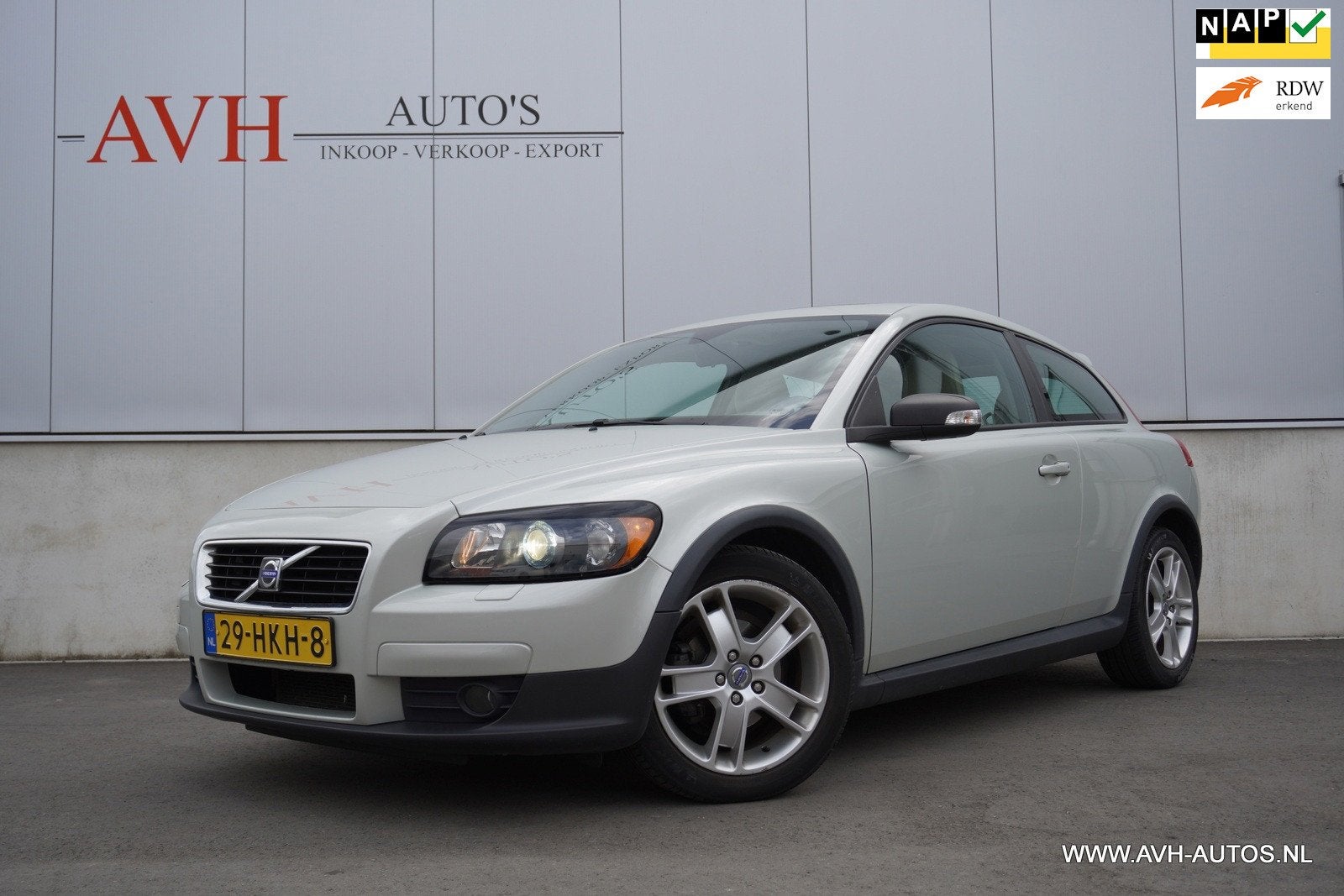 Volvo C30 1.8 Sport, Auto's, Volvo, 125 pk, Gebruikt, Beige, 4 cilinders