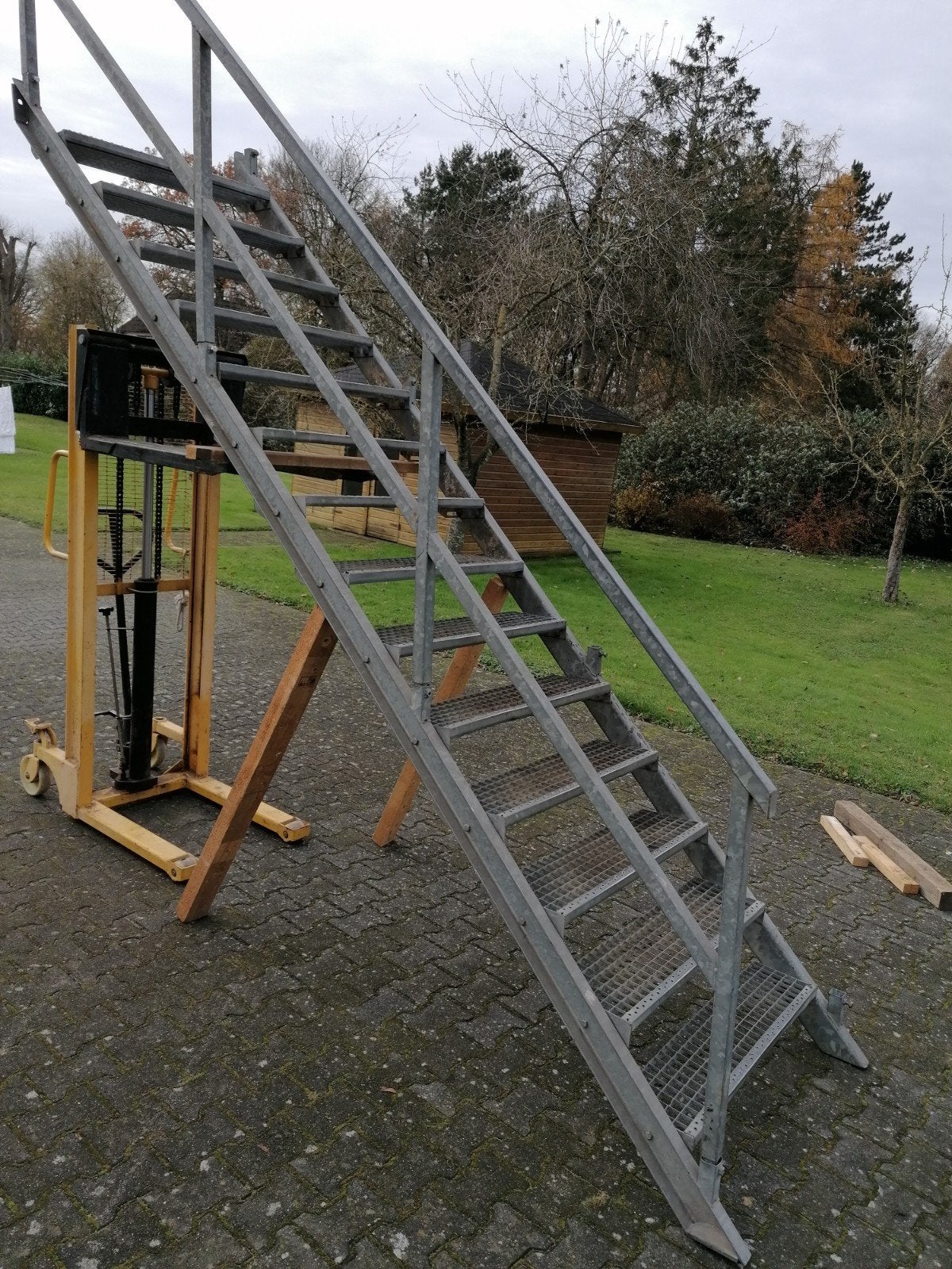 Stalen trap., Doe-het-zelf en Verbouw, Ophalen, Gebruikt, 2 tot 4 meter