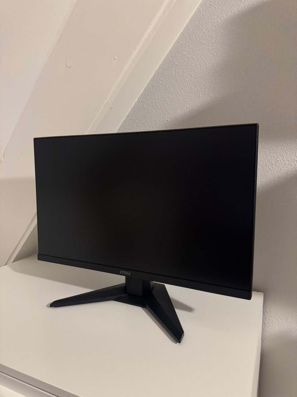 MSI Optix G241VC Gaming Monitor - Zo goed als nieuw, Computers en Software, Ophalen of Verzenden, Zo goed als nieuw, Gaming