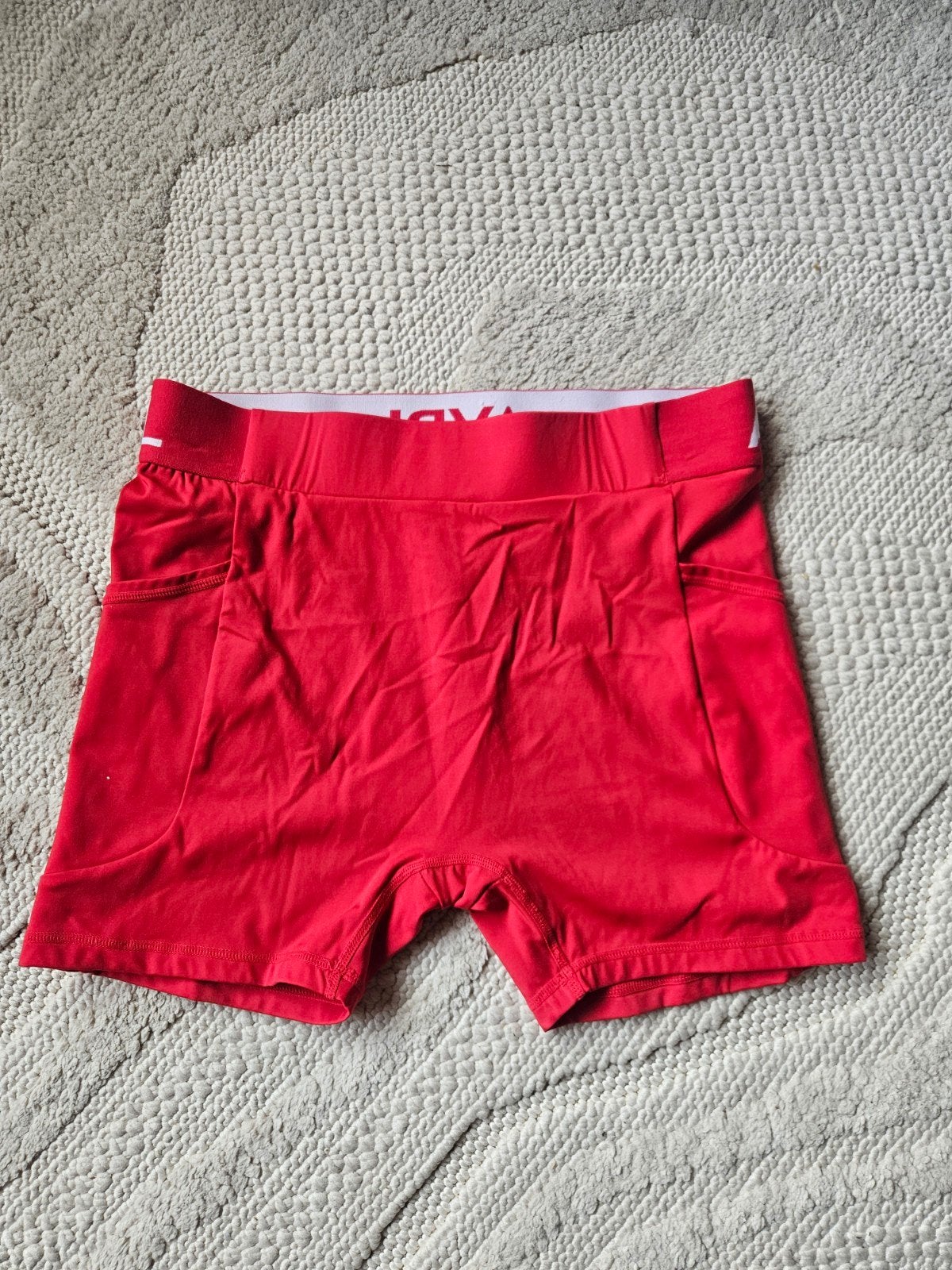 AYBL Sportbroekje Rood Maat L, Kleding | Dames, AYBL, Maat 42/44 (L), Ophalen of Verzenden, Rood