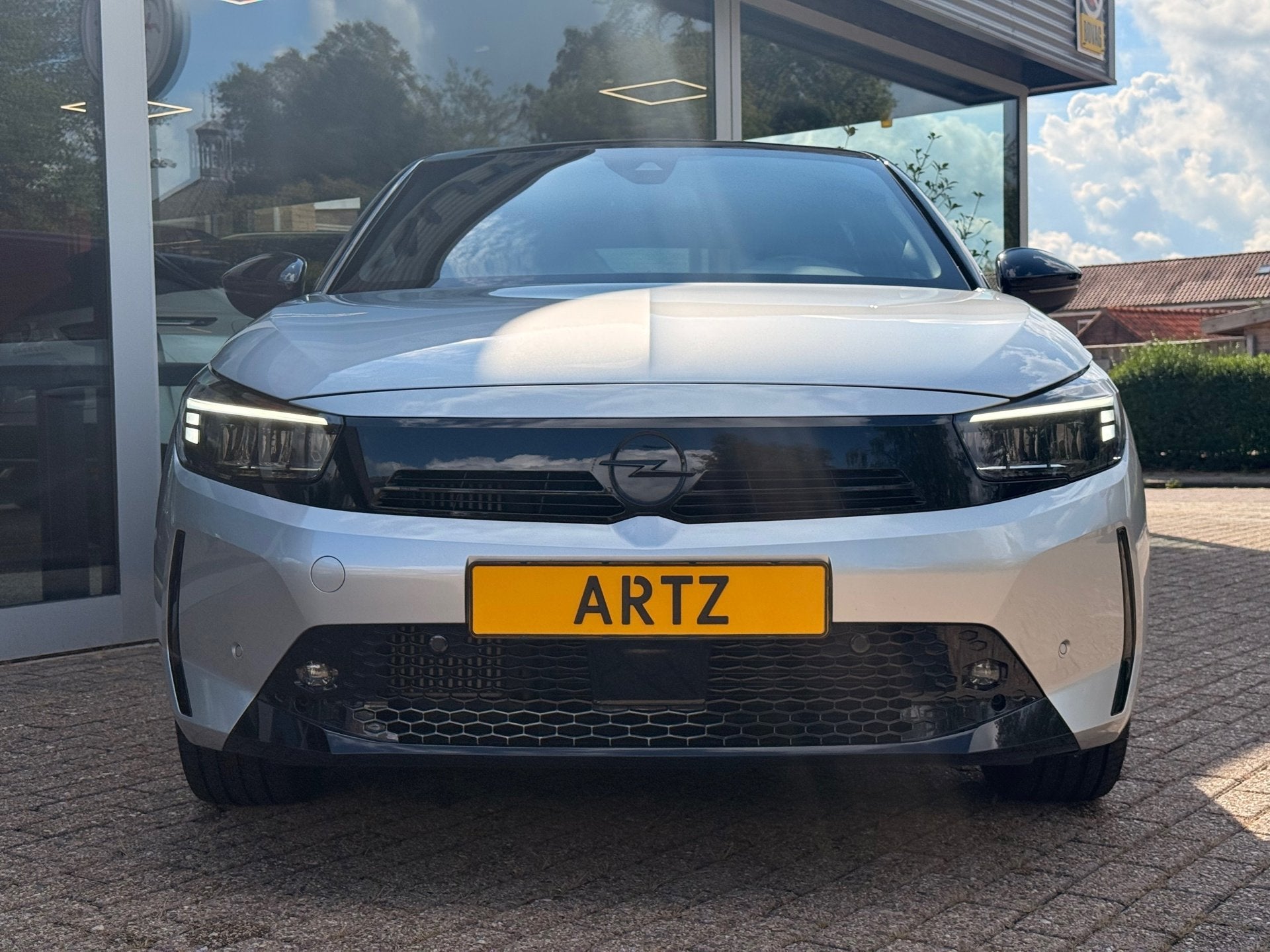 Opel CORSA 1.2 Turbo GS 100 PK Panoramadak l Technologie/Com, Dealer onderhouden, Gebruikt, Handgeschakeld, 3 cilinders