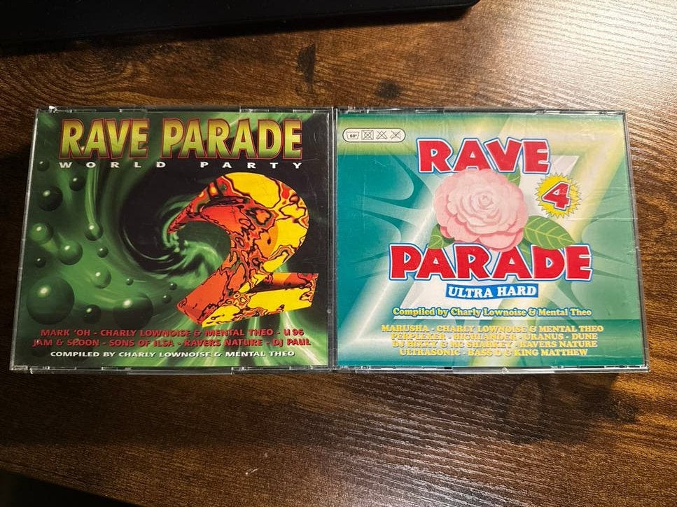 Rave Parade World Party 2 & Ultra Hard 4 CD's - Dance Collec, Cd's en Dvd's, Ophalen of Verzenden, Gebruikt, Dance, Verzamelalbum