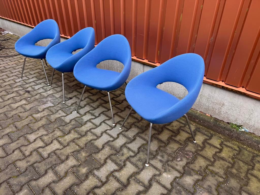 Artifort Shark stoel (4x) - Rene Holten, Huis en Inrichting, Ophalen, Luxe design, Blauw, Zo goed als nieuw