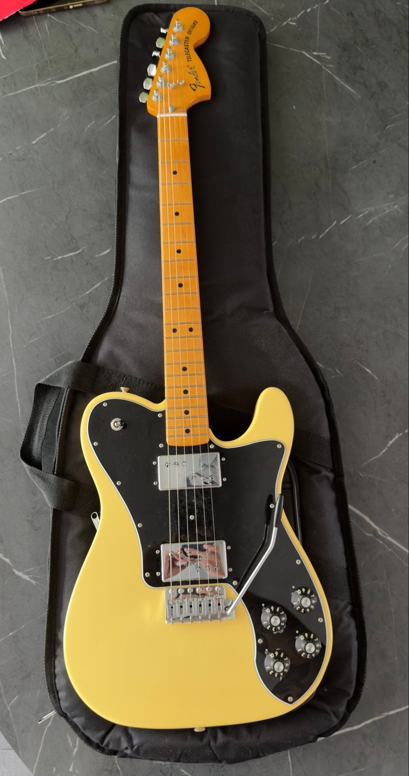 Fender Vintera II '70s Telecaster Deluxe met Tremolo, Ophalen, Zo goed als nieuw, Solid body, Fender