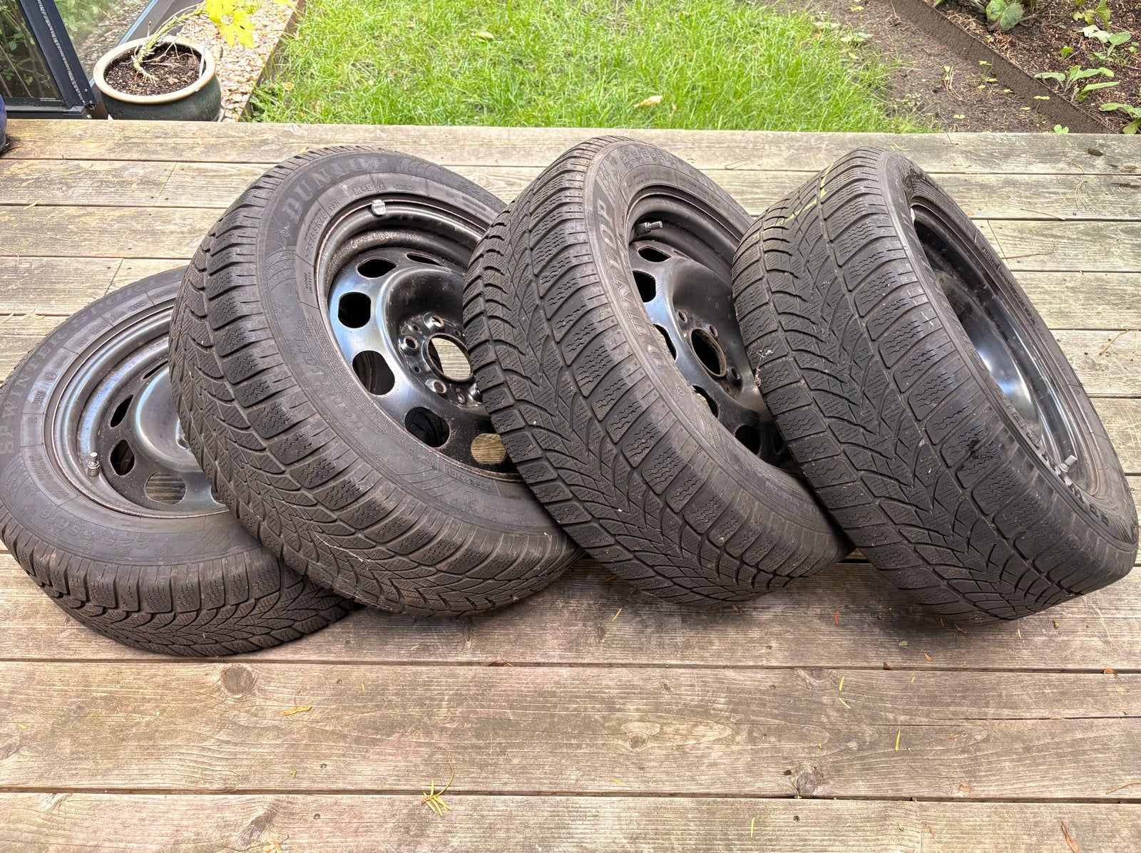 Dunlop Winter Sport 4D Runflat Winterbanden op stalen velgen, Auto-onderdelen, Ophalen, Gebruikt, 16 inch, Banden en Velgen