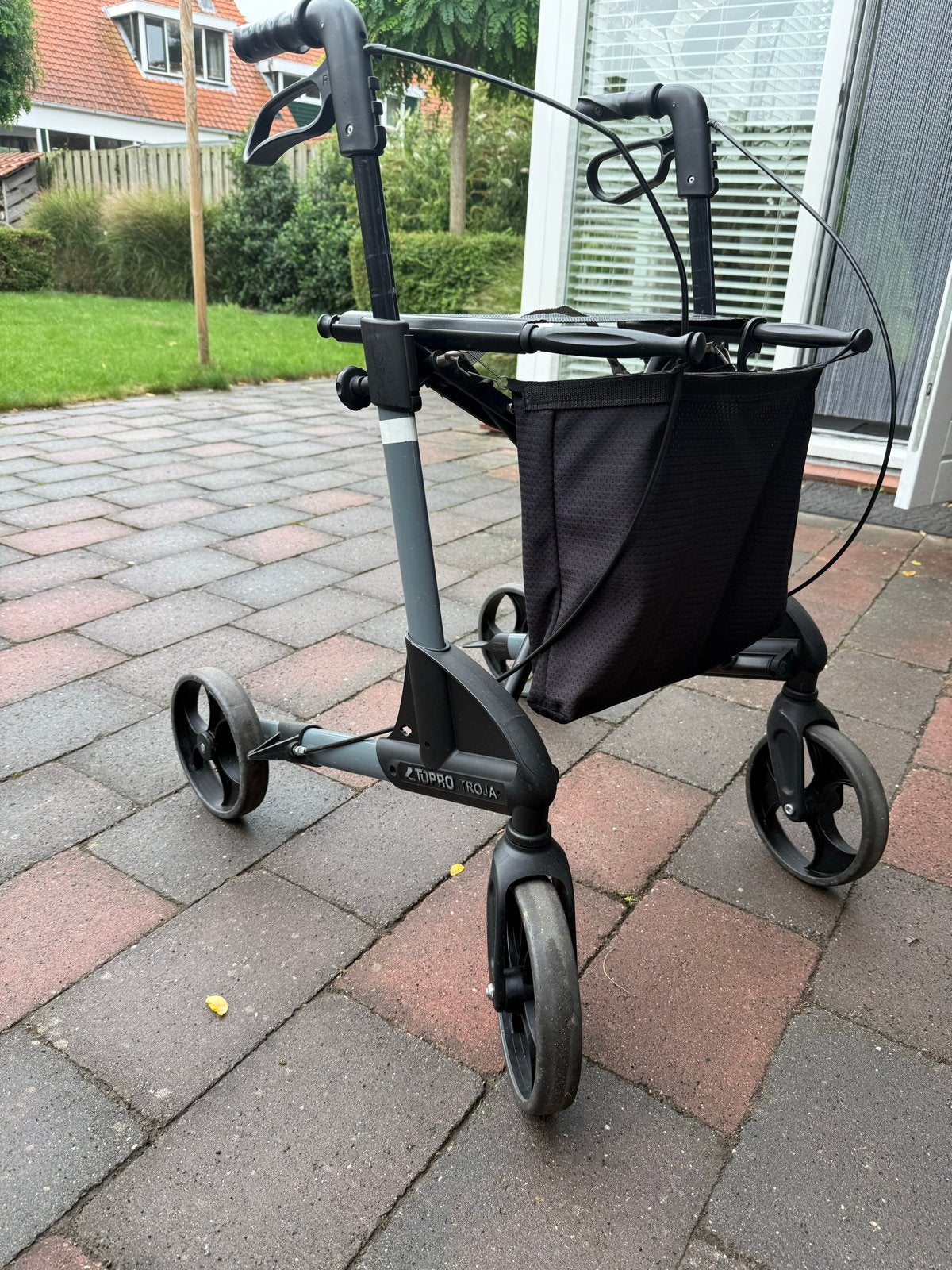 Rollator licht, Ophalen, Opvouwbaar, Gebruikt