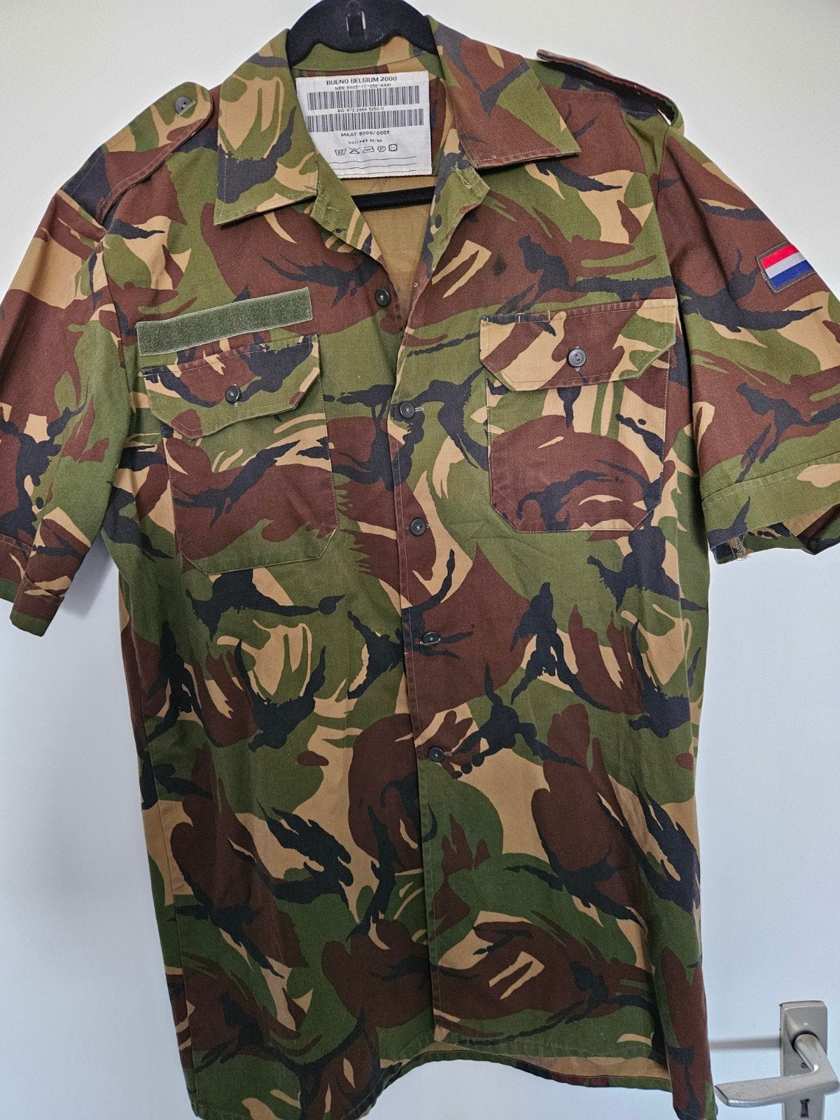 Nieuwe Camouflage blouse korte mouw, Ophalen of Verzenden, Landmacht, Nederland, Kleding of Schoenen