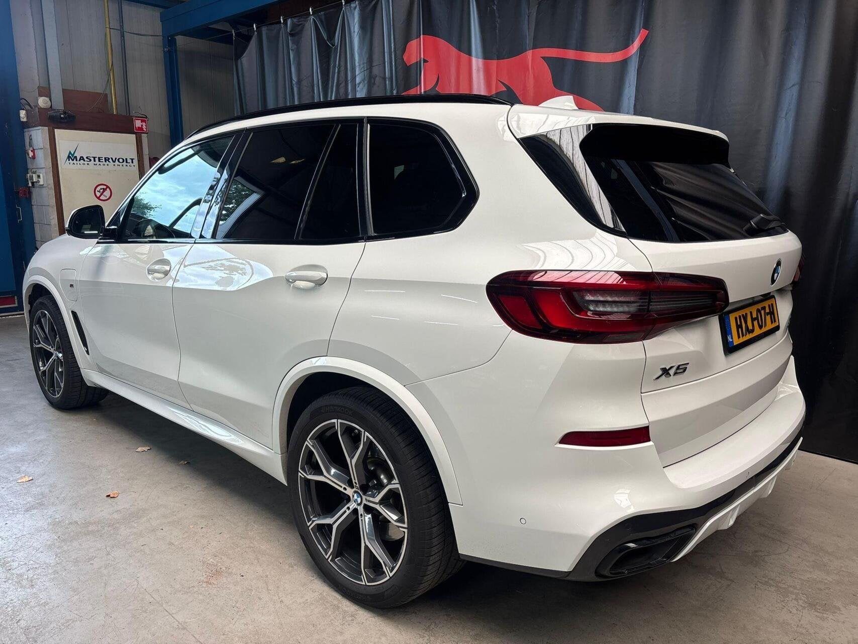 BMW X5 xDrive45e | Vol Optie | M Sport | Pano | SUV | 360°, Gebruikt, 394 pk, Wit, Leder