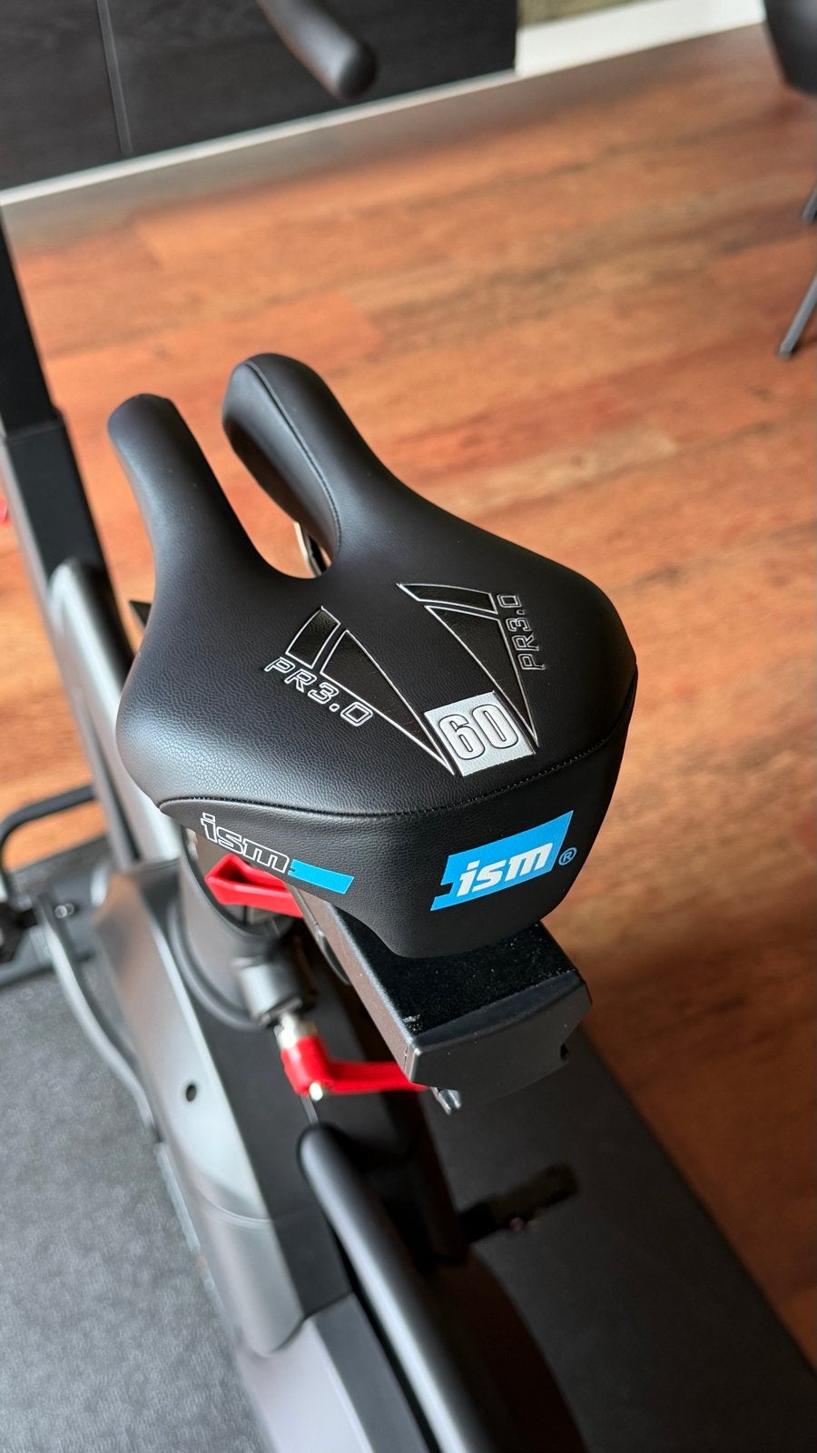 Foto 7 van ZGAN Taurus Z9 Pro 2e generatie indoorbike / spinningbike