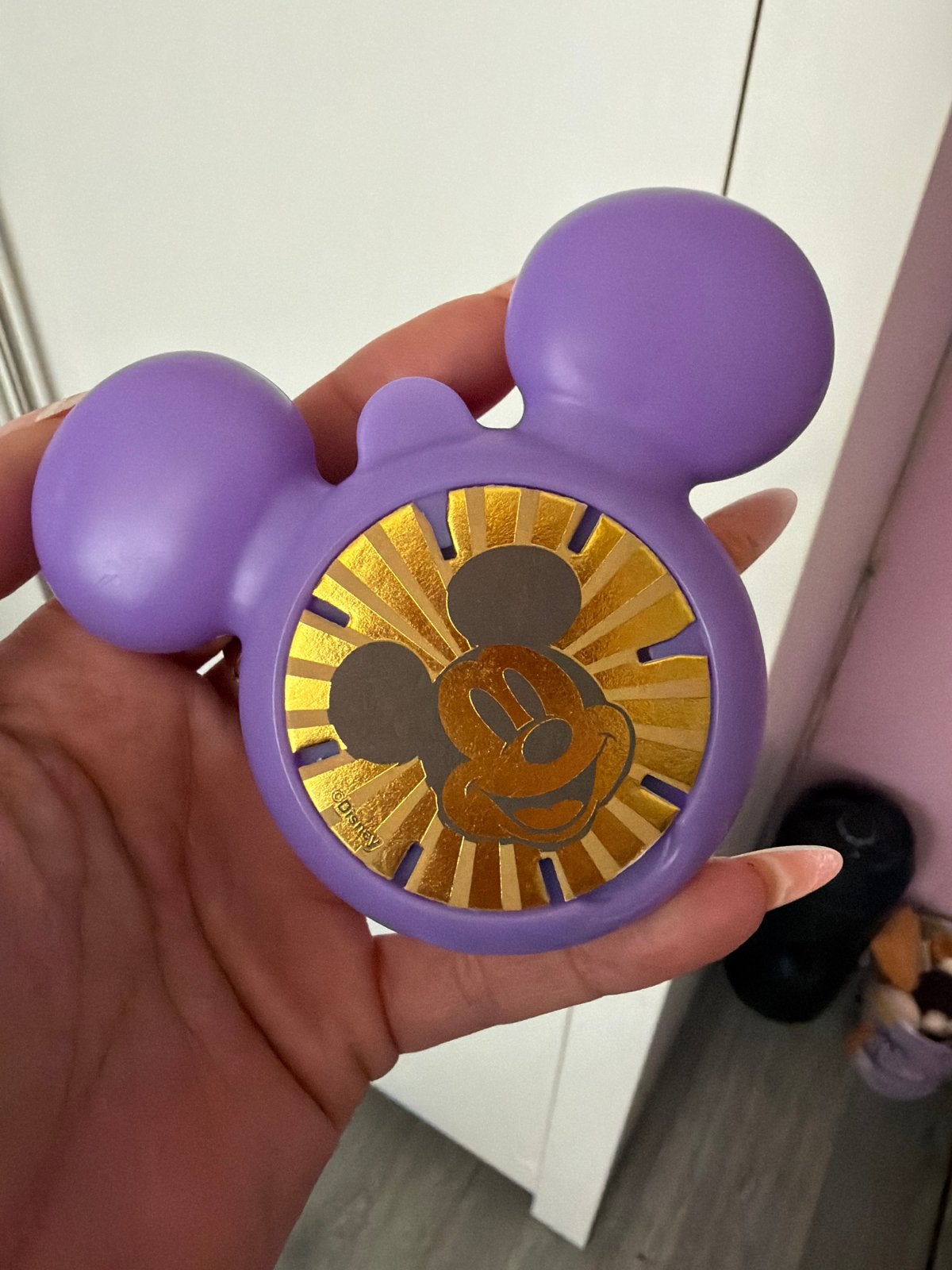 Gouden diskeyz Mickey Mouse figuur - Disney verzamelobject, Ophalen of Verzenden, Mickey Mouse, Zo goed als nieuw, Beeldje of Figuurtje