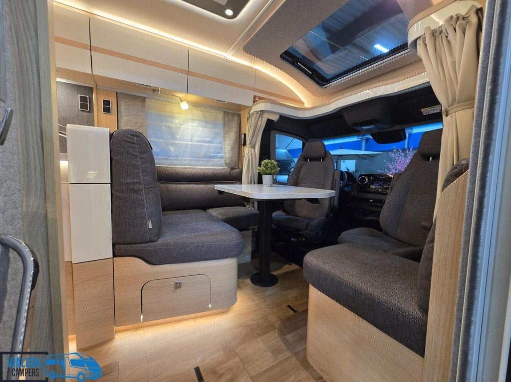 Hymer BML-T 780 * Automaat *Bomvol*2024*Levelsysteem, Automaat, 7 tot 8 meter, Bedrijf, Diesel