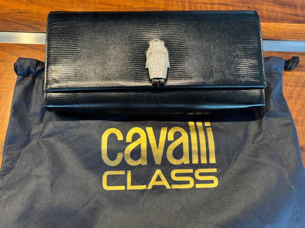 Zwarte AFM Clutch met unieke slangenkop sluiting, Ophalen of Verzenden, Zo goed als nieuw, Zwart, Avondtasje