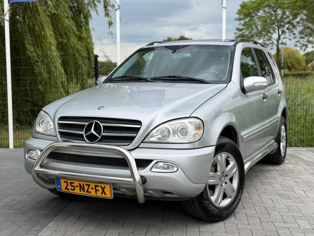 Mercedes-Benz M-klasse 270 CDI AUT / CRUISE / CLIMA / LEDER, Automaat, Gebruikt, Zwart, 255 €/maand
