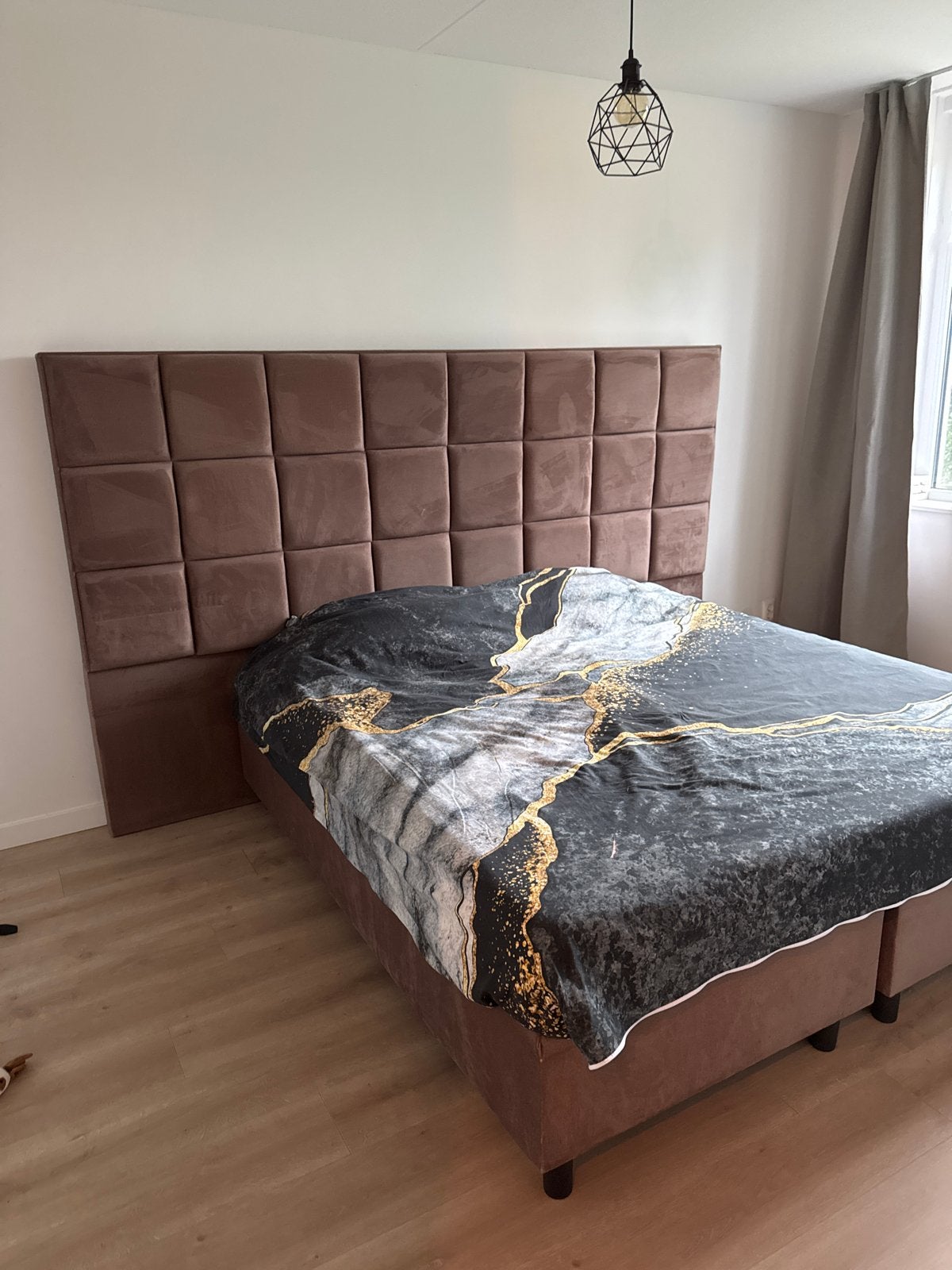 Tweepersoons boxspring met hoofdbord - Zo goed als nieuw, Ophalen, Bruin, Tweepersoons, Zo goed als nieuw
