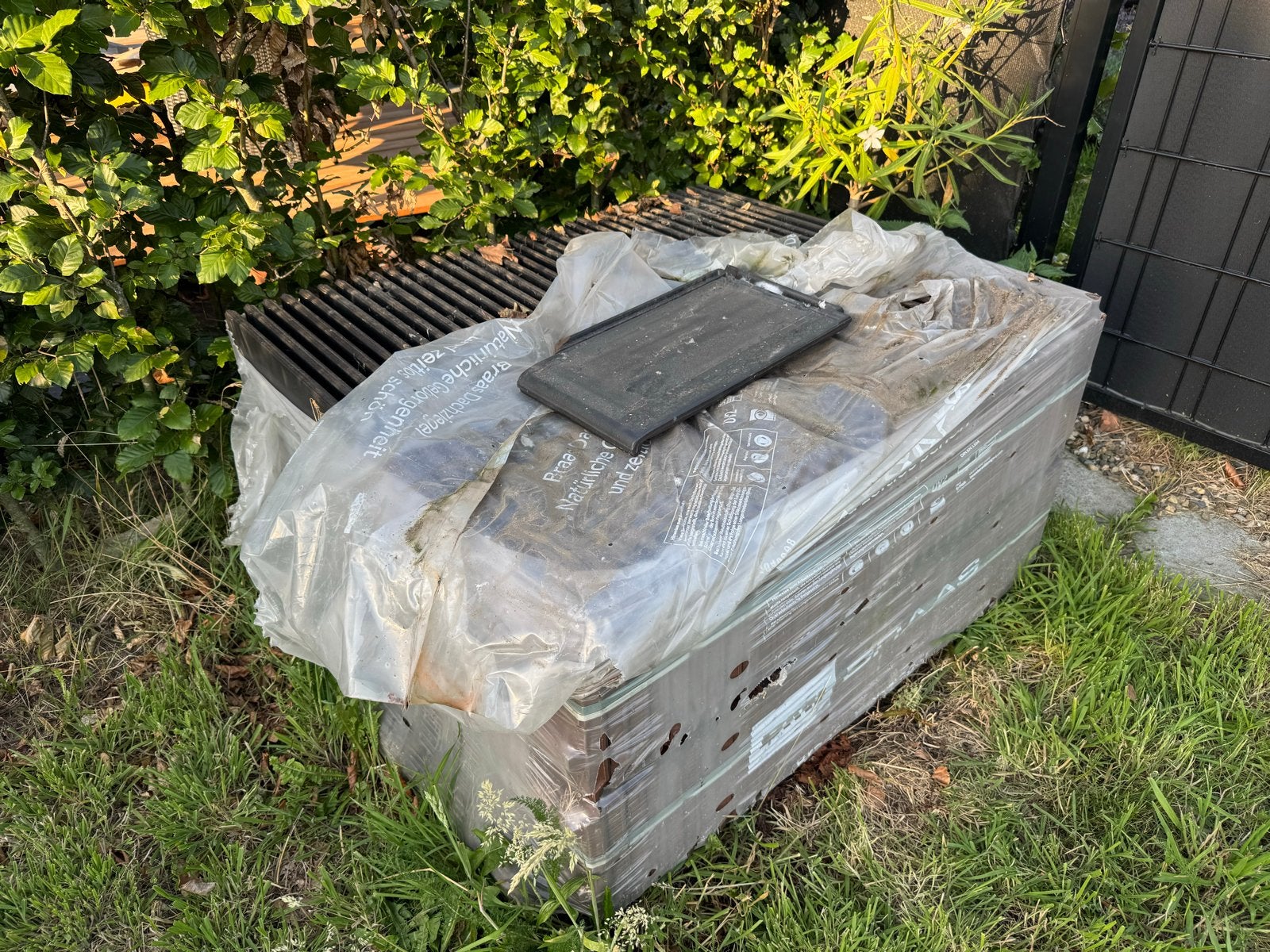 Halve pallet nieuwe MBI Braas vlakke dakpannen, 10 tot 15 m², Steen of Klei, Nieuw, Ophalen of Verzenden