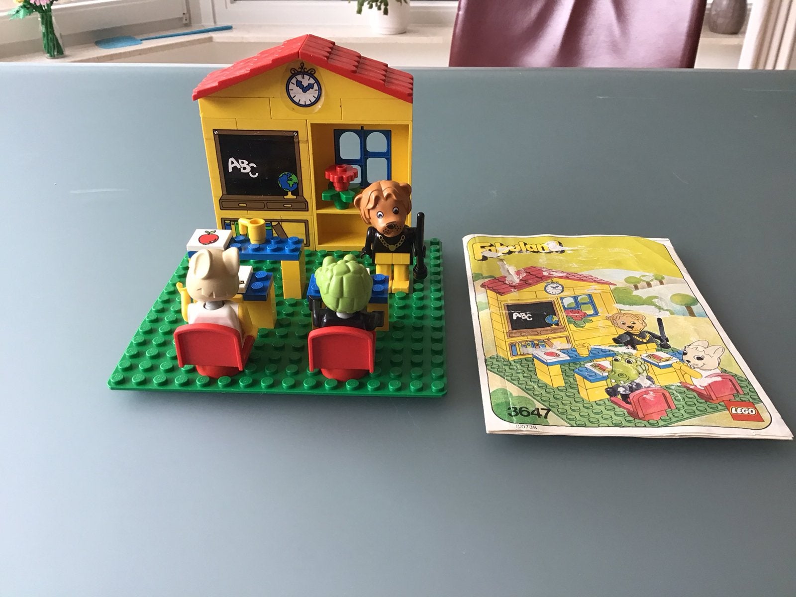 Lego fabuland complete set het schooltje 3647, Overige thema's, Lego, Ophalen of Verzenden, Zo goed als nieuw