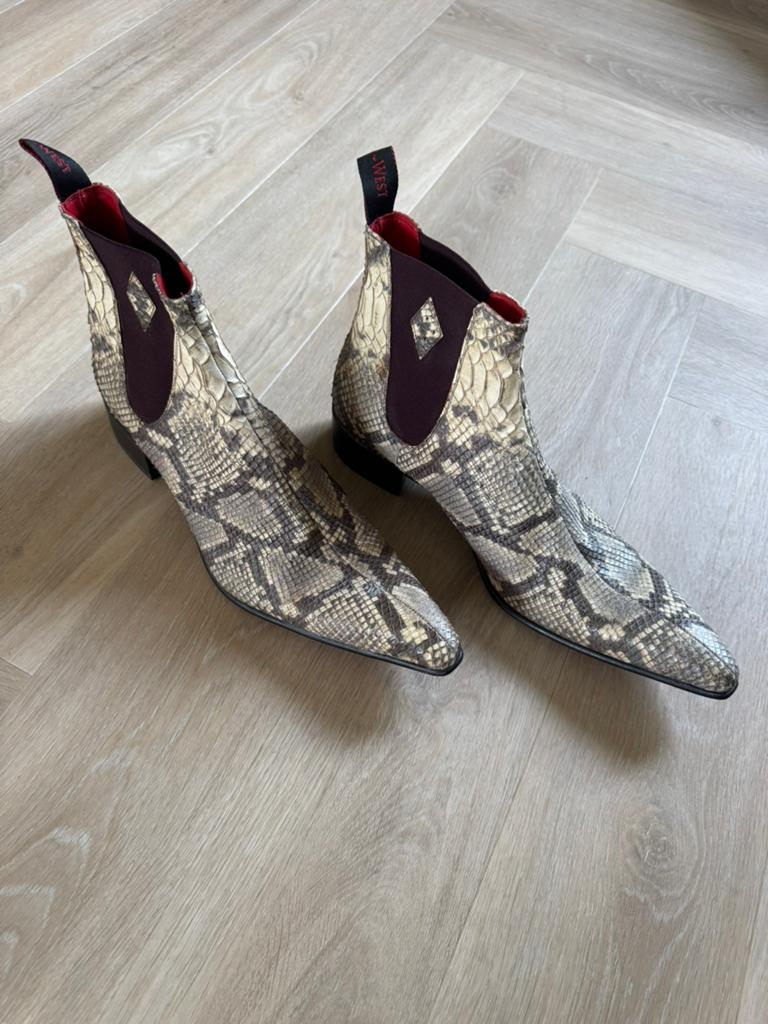 Jeffrey West slangenleren schoenen. Nieuw maat 45, Wit, Boots, Nieuw, Ophalen of Verzenden