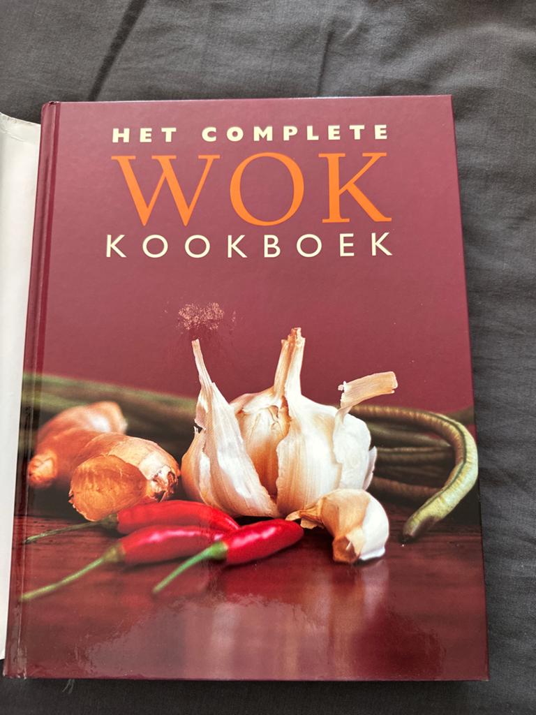 Het Complete Wok Kookboek - Aziatische recepten, Boeken, Kookboeken, Ophalen of Verzenden, Zo goed als nieuw, Azië en Oosters