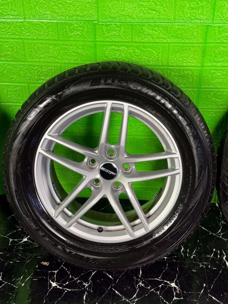 Originele Alfa Romeo Giulia velgen 16" 5x110 winterset, Niet ingevuld, Gebruikt, 16 inch, Banden en Velgen