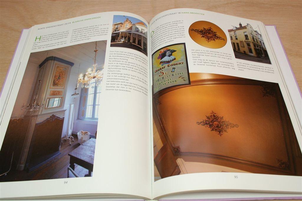 De Verborgen Schoonheid Van Deventer — Stadsfotoboek, Ophalen of Verzenden, Zo goed als nieuw