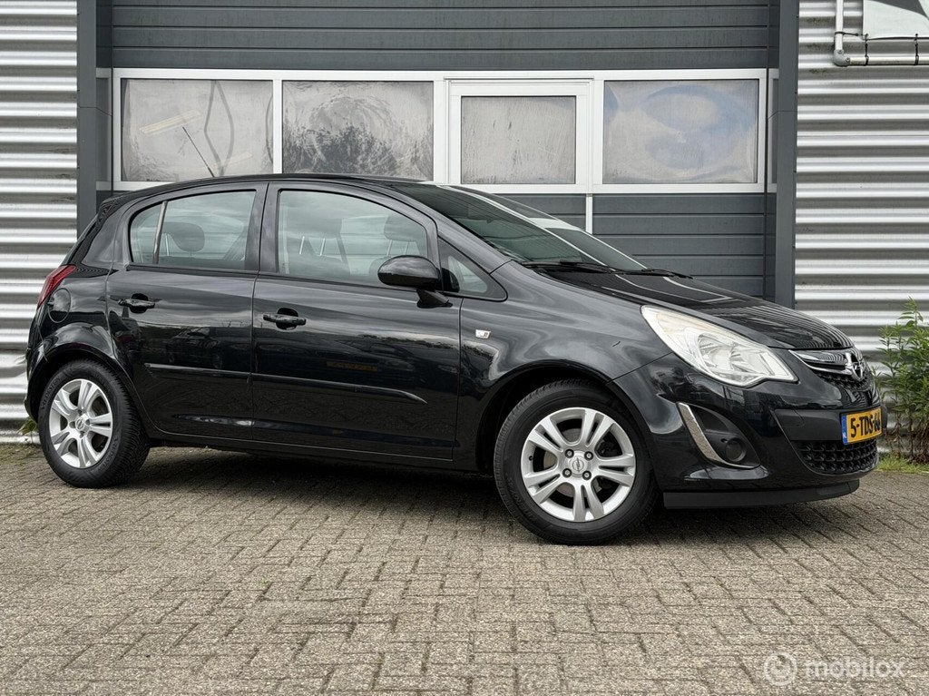 Opel Corsa 1.2 EcoFlex Business+ 2014|100% O-houd|15 Inch|, Voorwielaandrijving, Gebruikt, Zwart, 4 cilinders