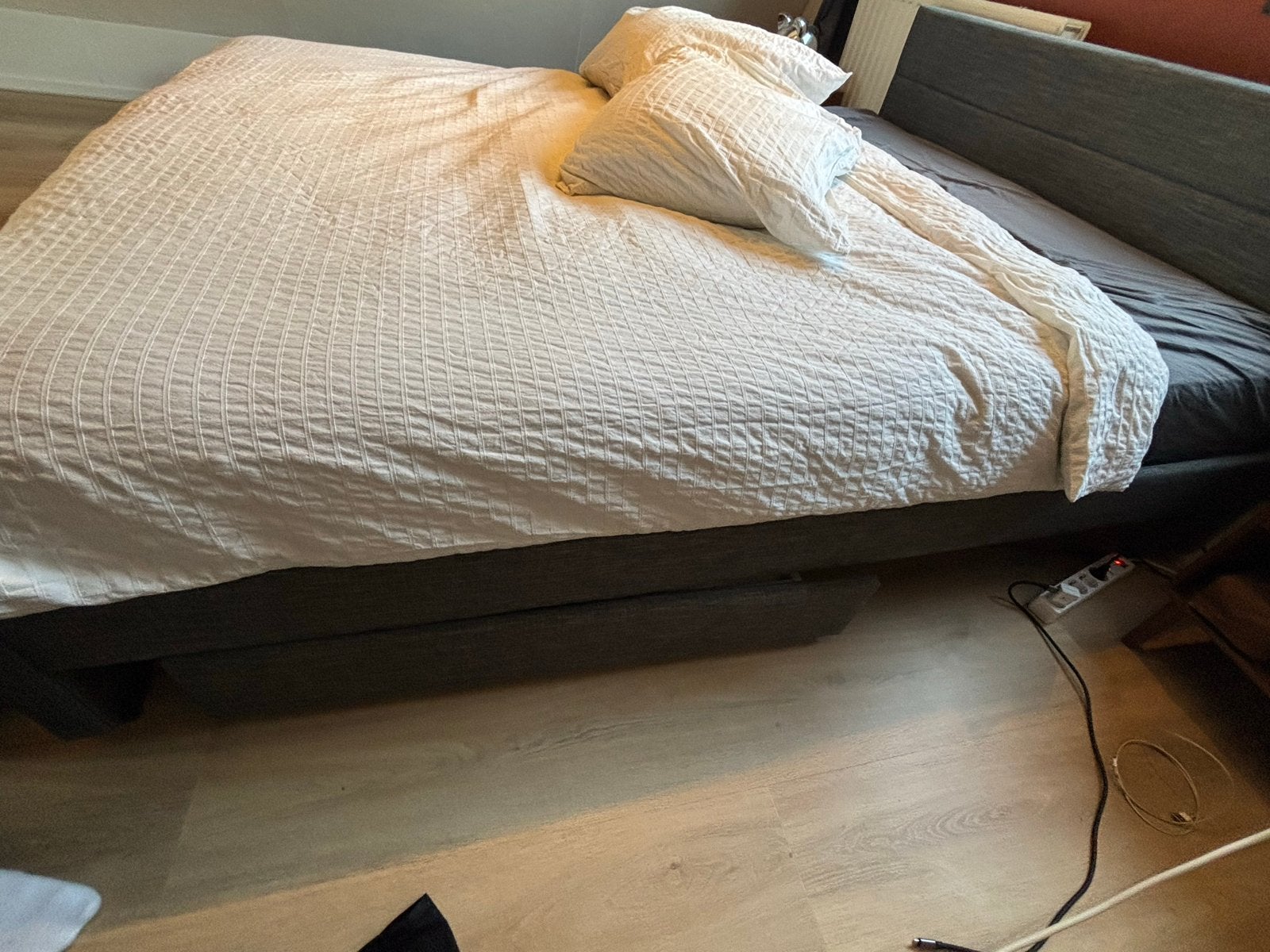 Foto 7 van Tweepersoonsbed 1.60x2.00m met 4 lades en lattenbodem