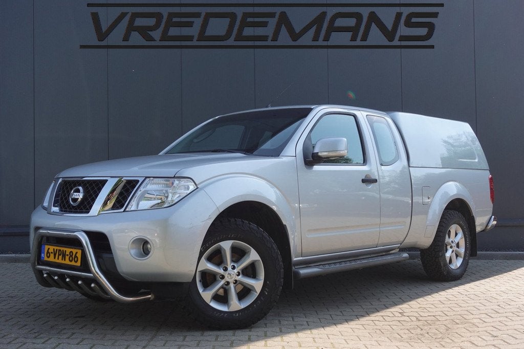 Nissan Navara 2.5 dCi SE King Cab CLIMA/NAP/MARGE/NAP, Auto's, Nissan, Euro 5, Stof, Gebruikt, Overige modellen