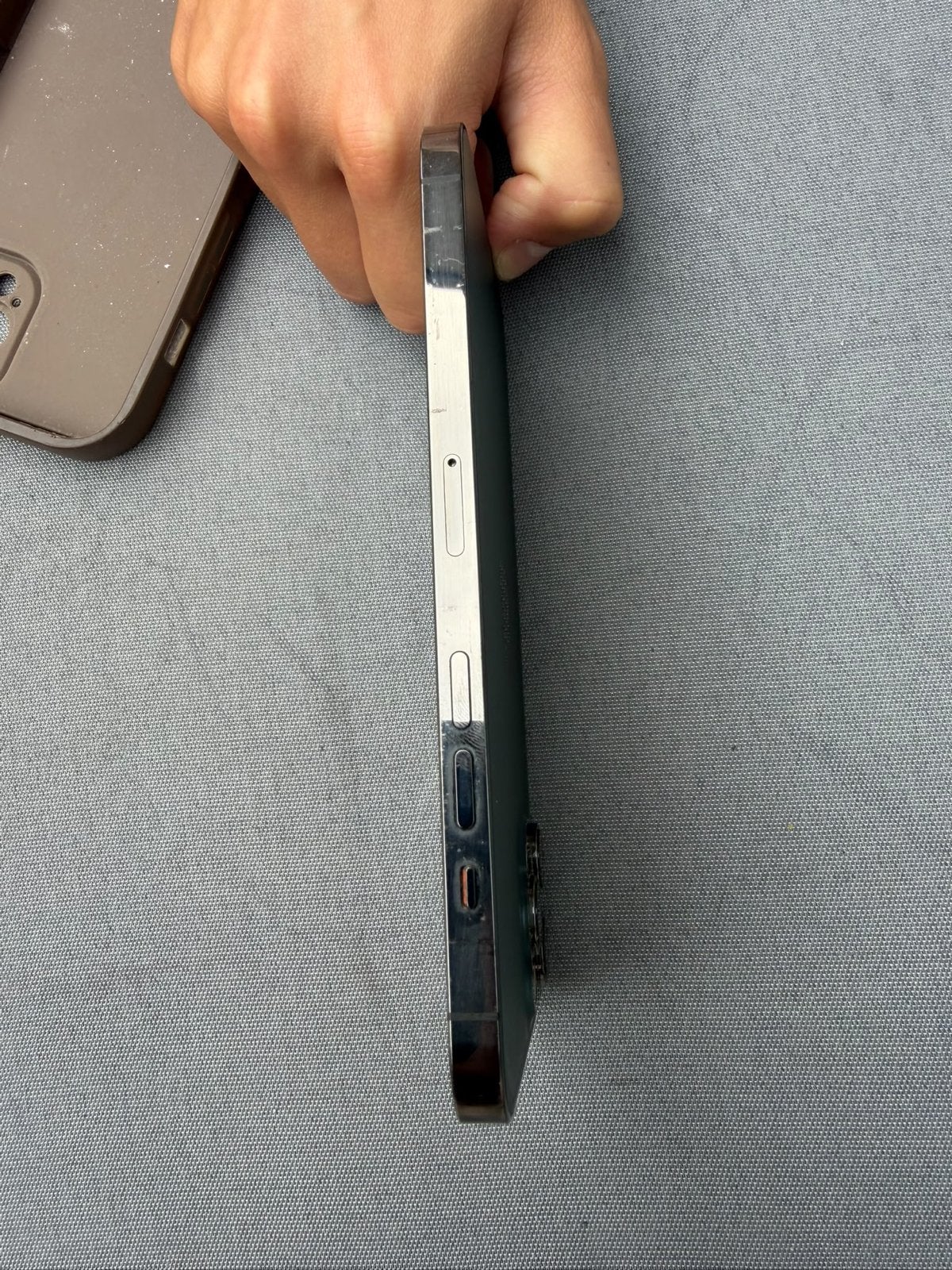 Foto 6 van iPhone 12 Pro Max 128GB Zilver - Gebruikt